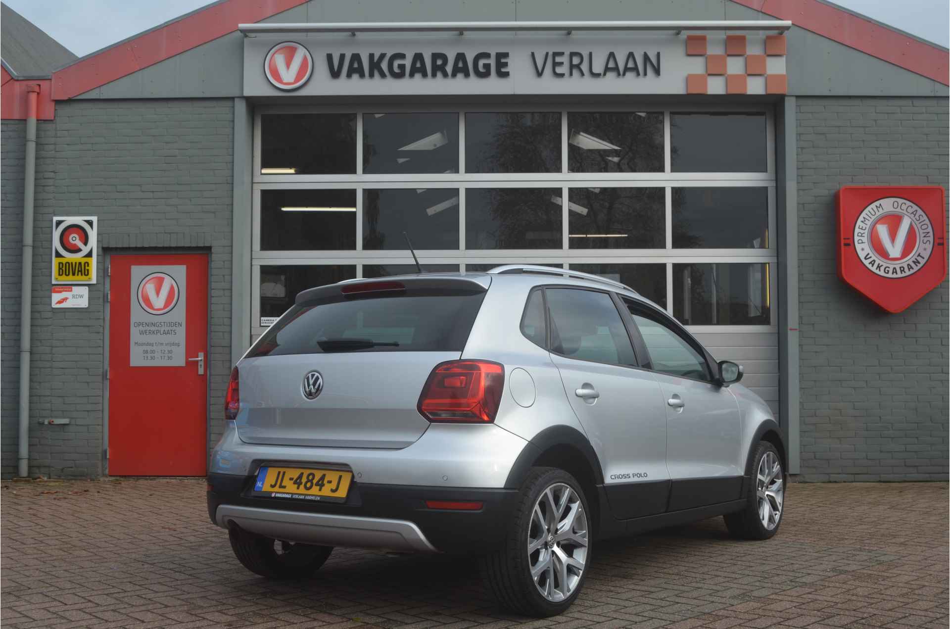 Volkswagen Polo 1.2 TSI Cross nav. 1e eigenaar 12 mnd. gar. - 5/40