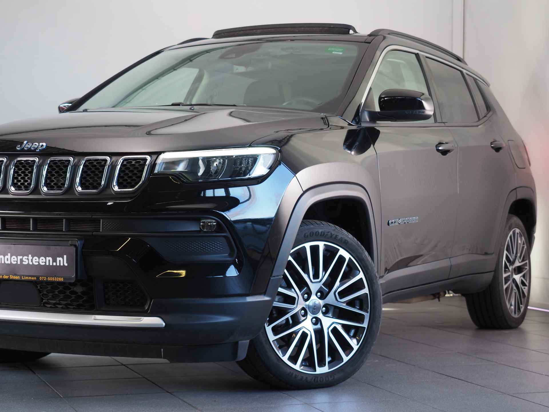 Jeep Compass 4xe 190 Plug-in Hybrid Electric Limited Business | Elektrisch Glazen Panorama-Dak | LED | DAB | Adaptive Cruise Control | Achteruitrijcamera | Apple CarPlay/Android Auto | Carkit | - 14/39