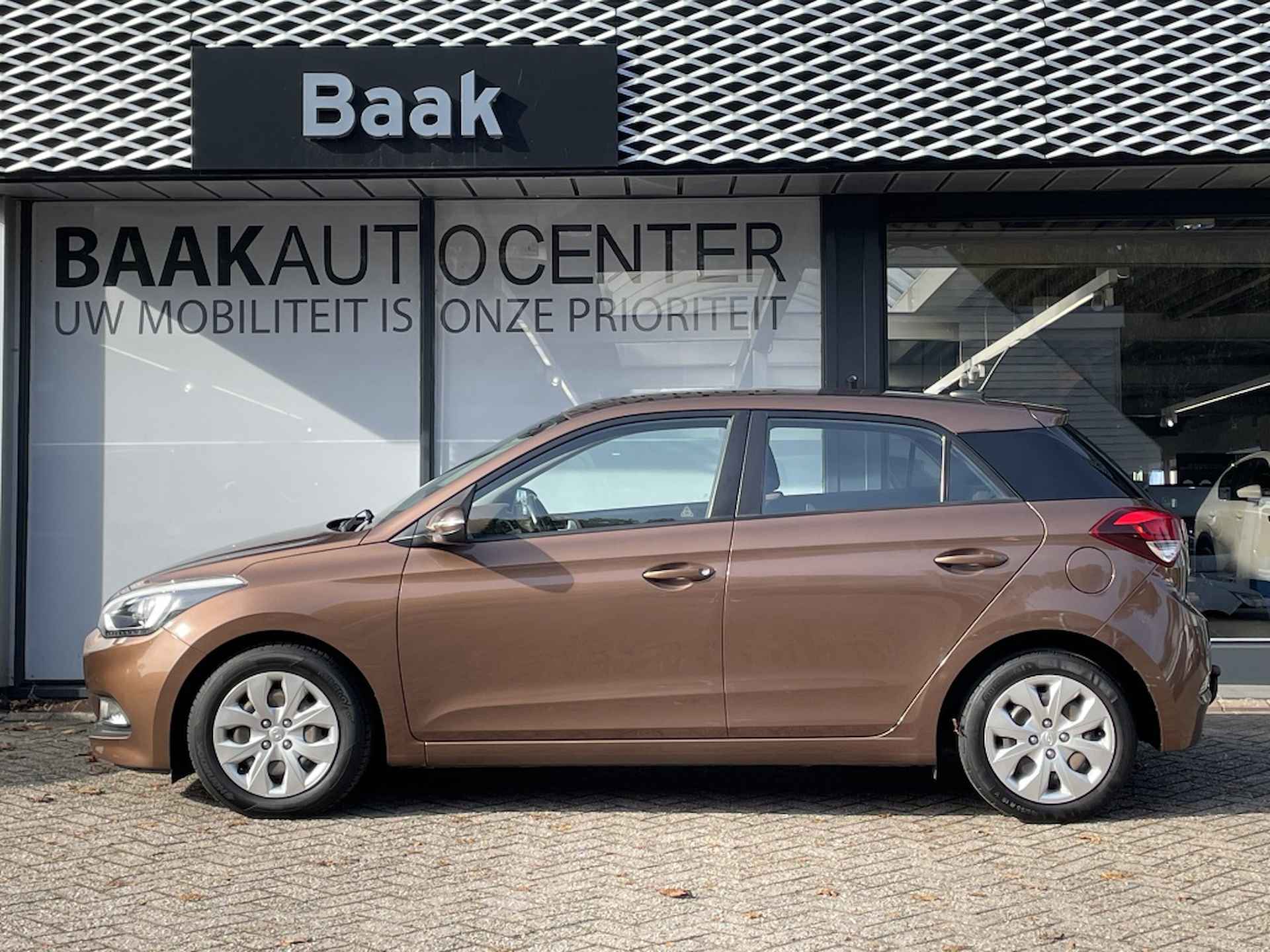 Hyundai i20 1.0 T-GDI Comfort | Trekhaak | Camera | Clima - 8/31