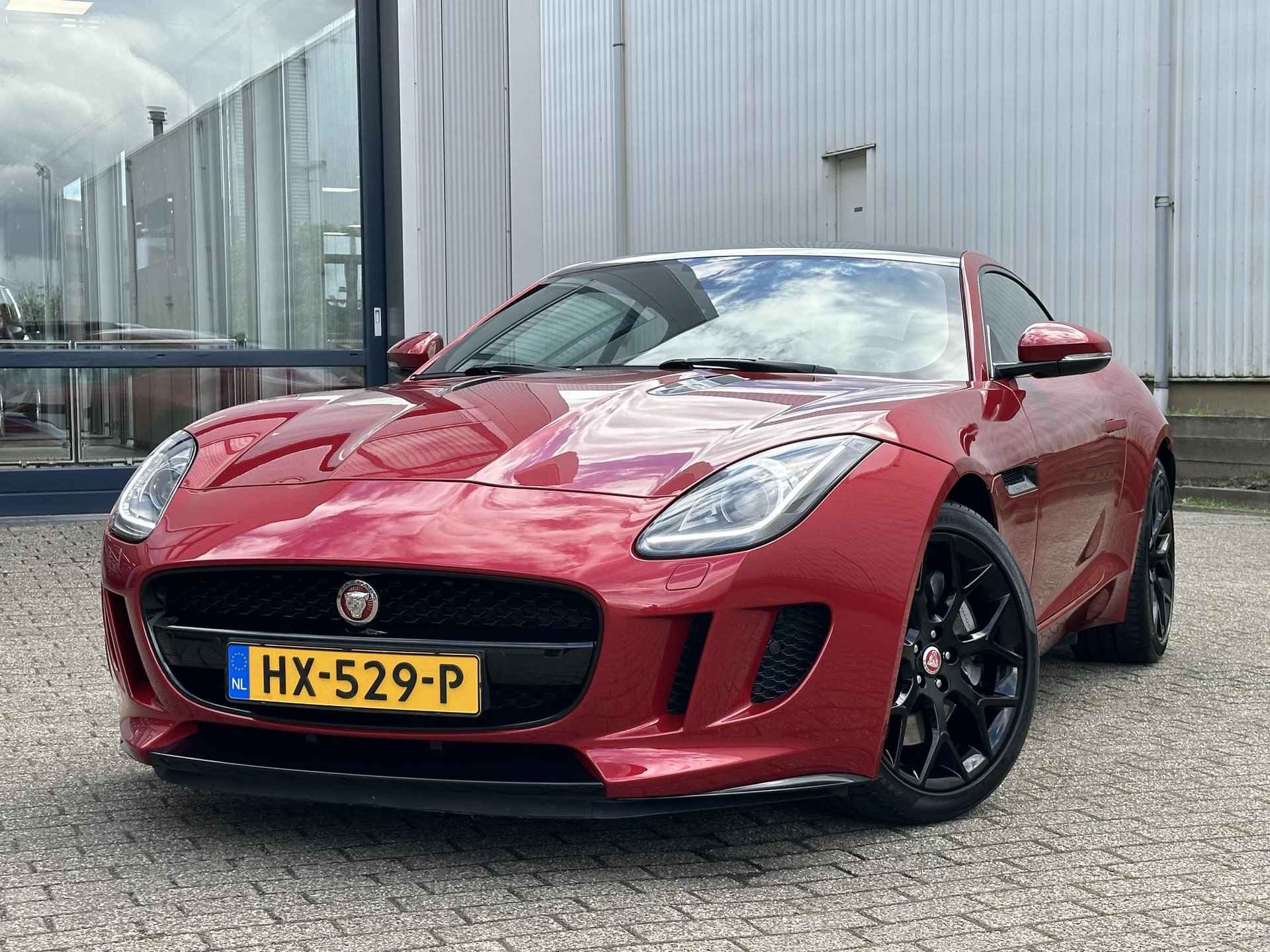 Jaguar F-TYPE 3.0 V6 340pk Coupé | NL-Auto/Pano-Dak/Sportstoel/Leder/Memory - 13/71