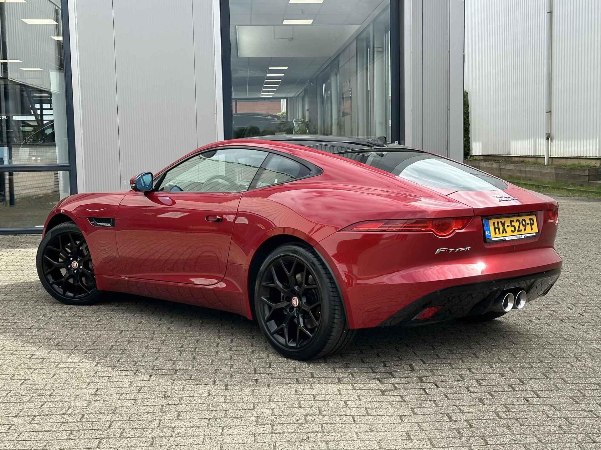 Jaguar F-TYPE 3.0 V6 340pk Coupé | NL-Auto/Pano-Dak/Sportstoel/Leder/Memory - 42/71