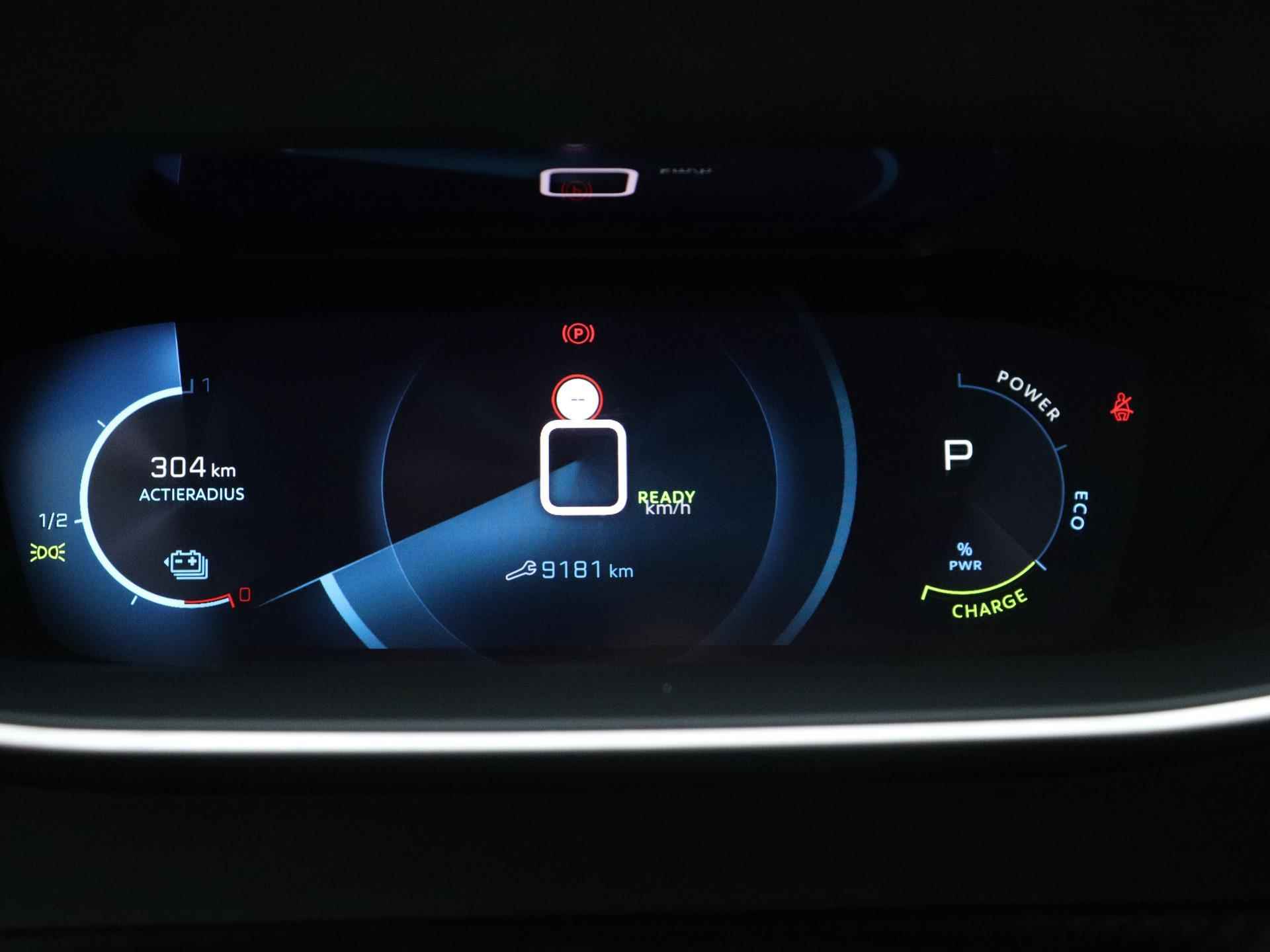Peugeot e-2008 EV 50 kWh Allure Pack 136pk Automaat | Navigatie | Camera | Climate Controle | Licht Metalen Velgen 17" | Voorstoelen Verwarmd - 34/40