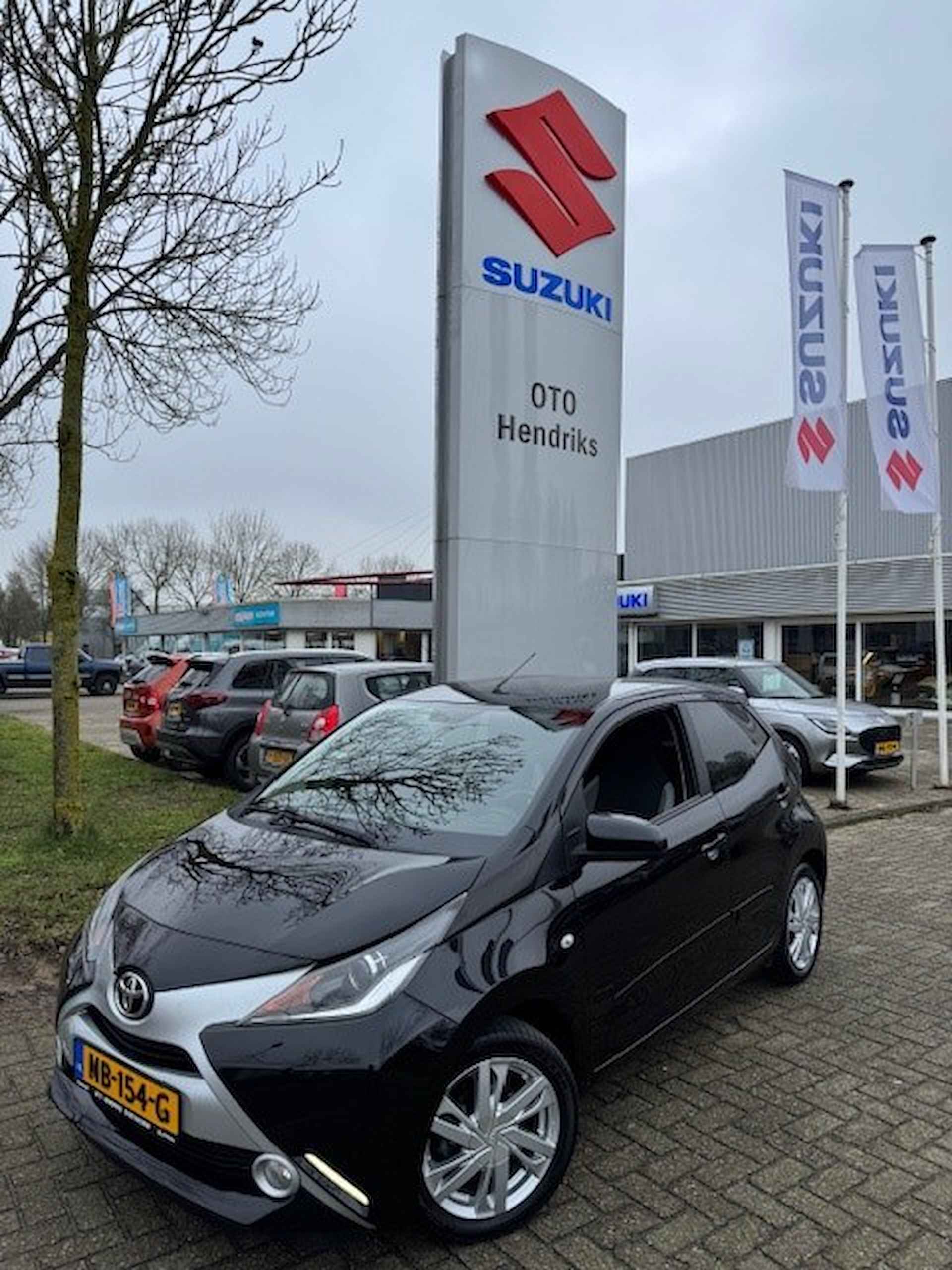 TOYOTA Aygo 1.0 VVT-i 69pk 5D x-sport - 2/35