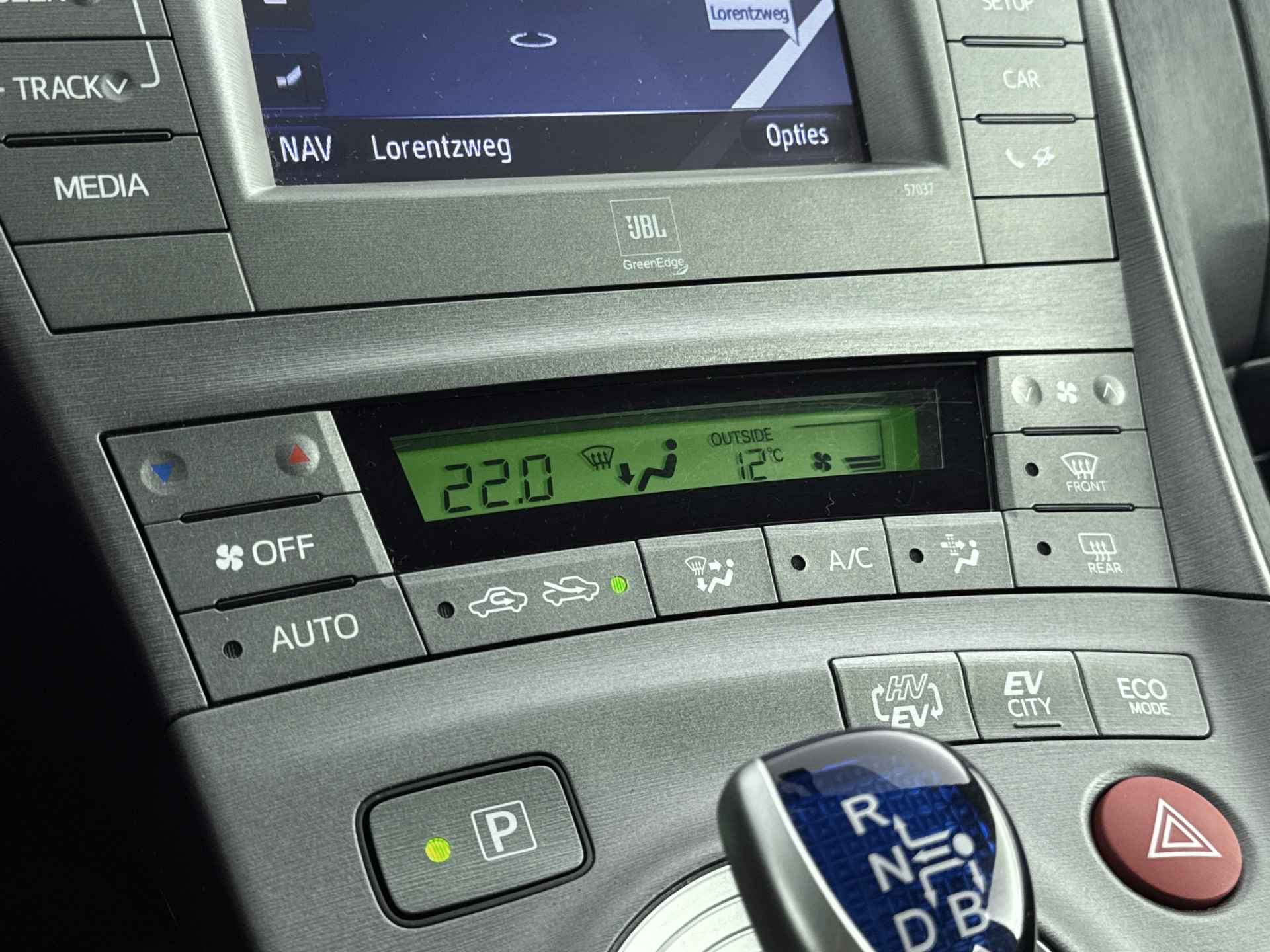 Toyota Prius 1.8 Plug-in Dynamic Business | Camera | Navigatie | Cruise Control | - 9/36