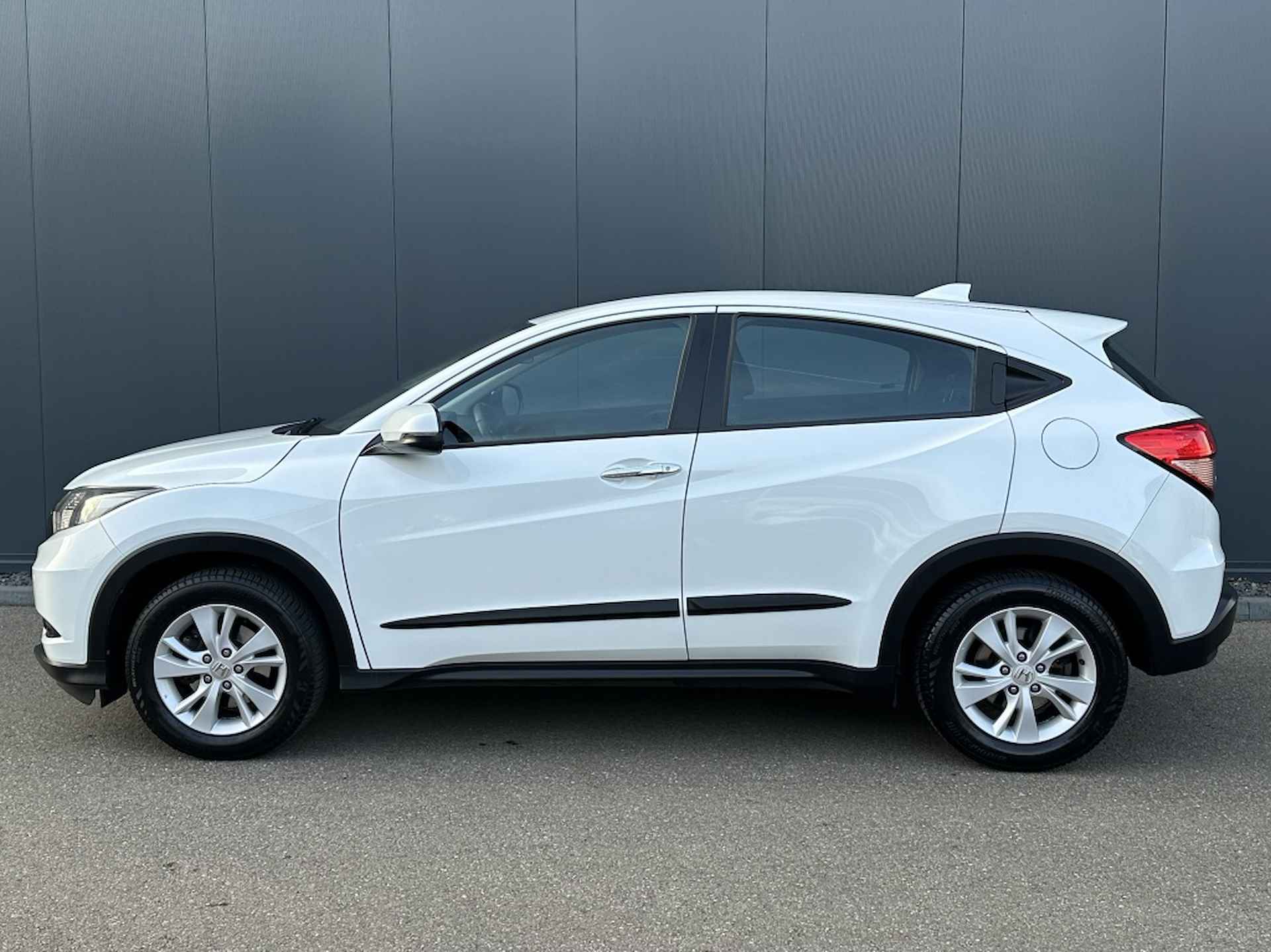 Honda HR-V 1.5 i-VTEC Elegance - 10/31