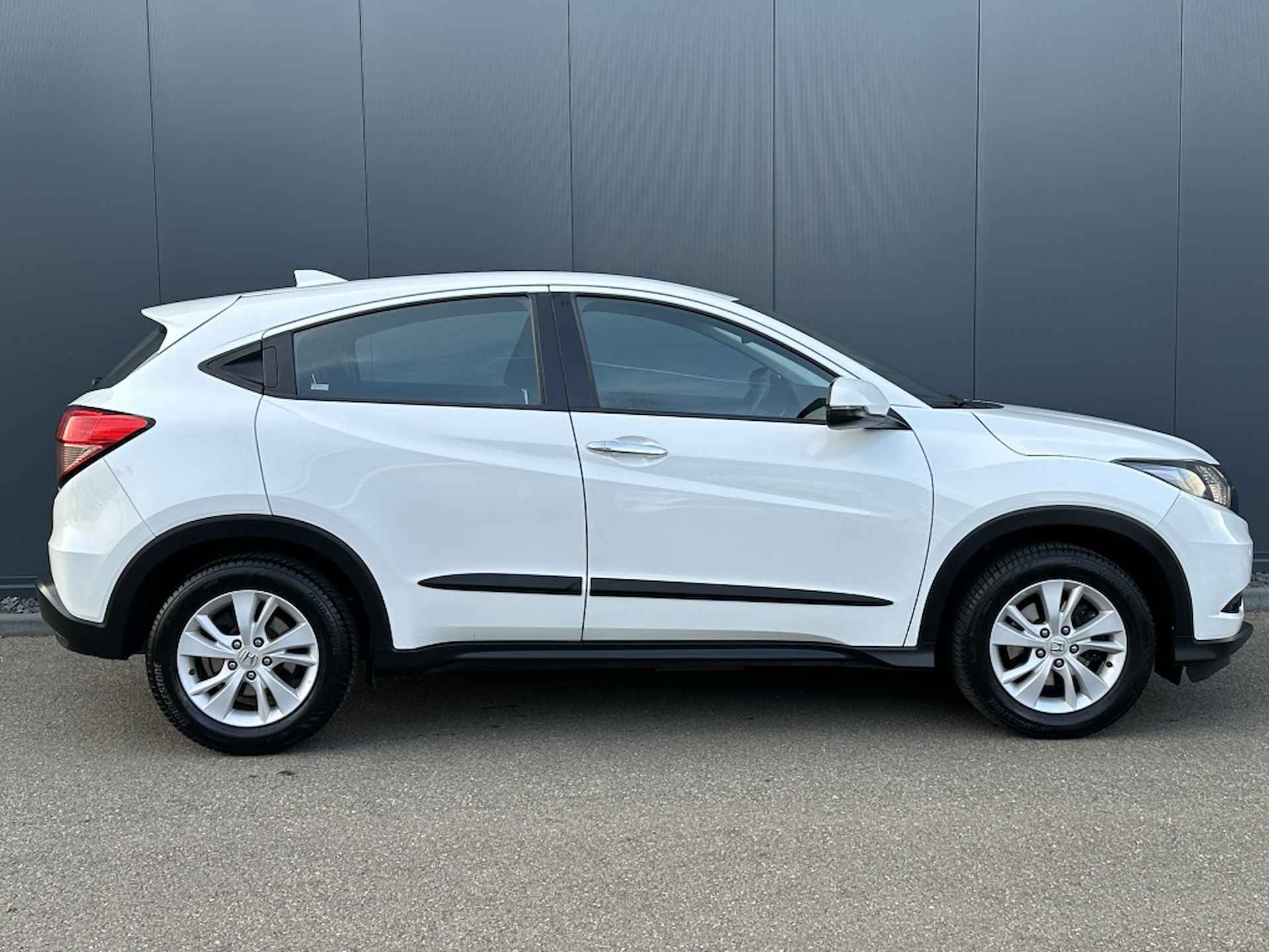 Honda HR-V 1.5 i-VTEC Elegance - 9/31