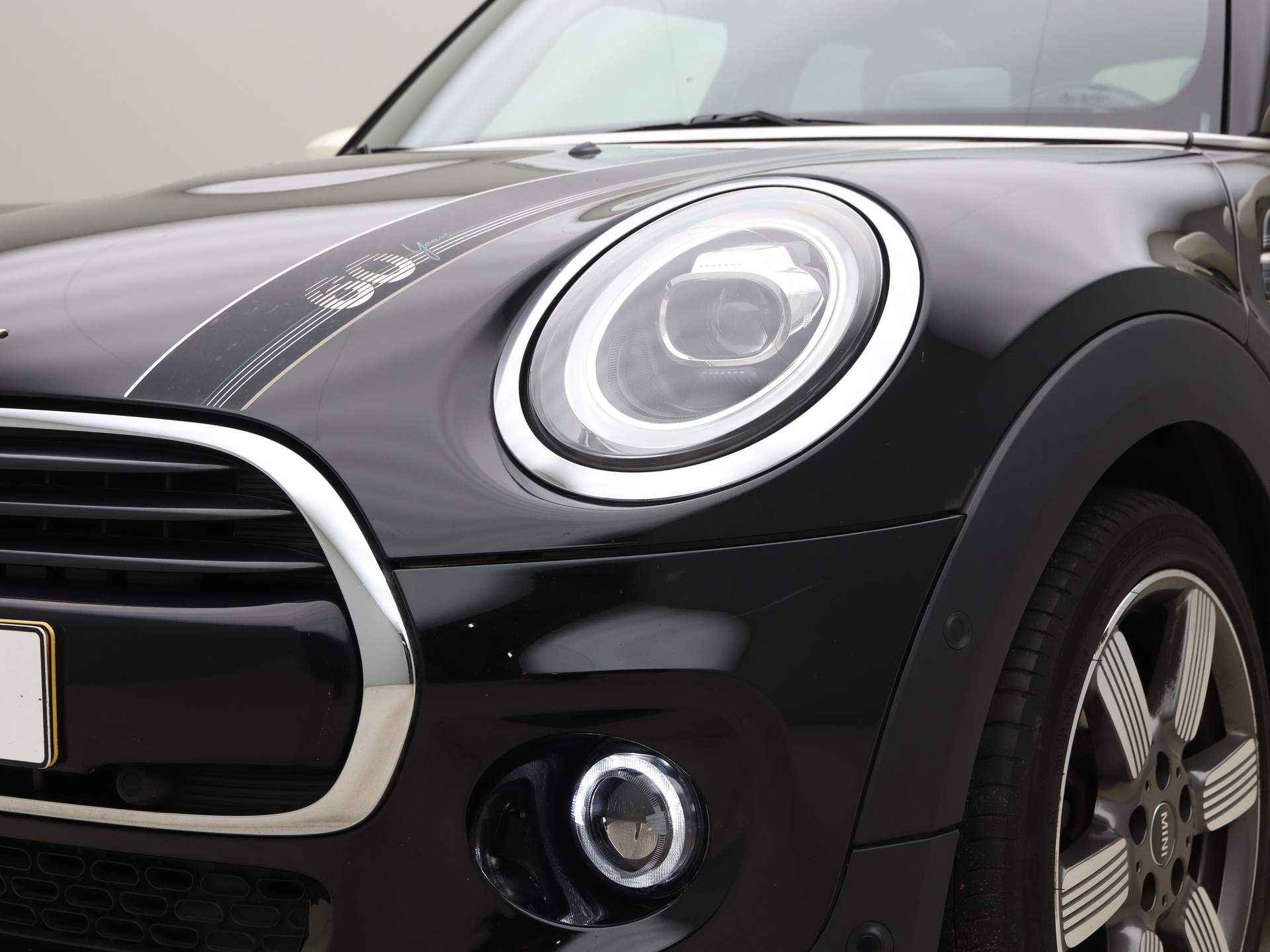 MINI 5-deurs Cooper 60 Years Edition Aut. - 20/26