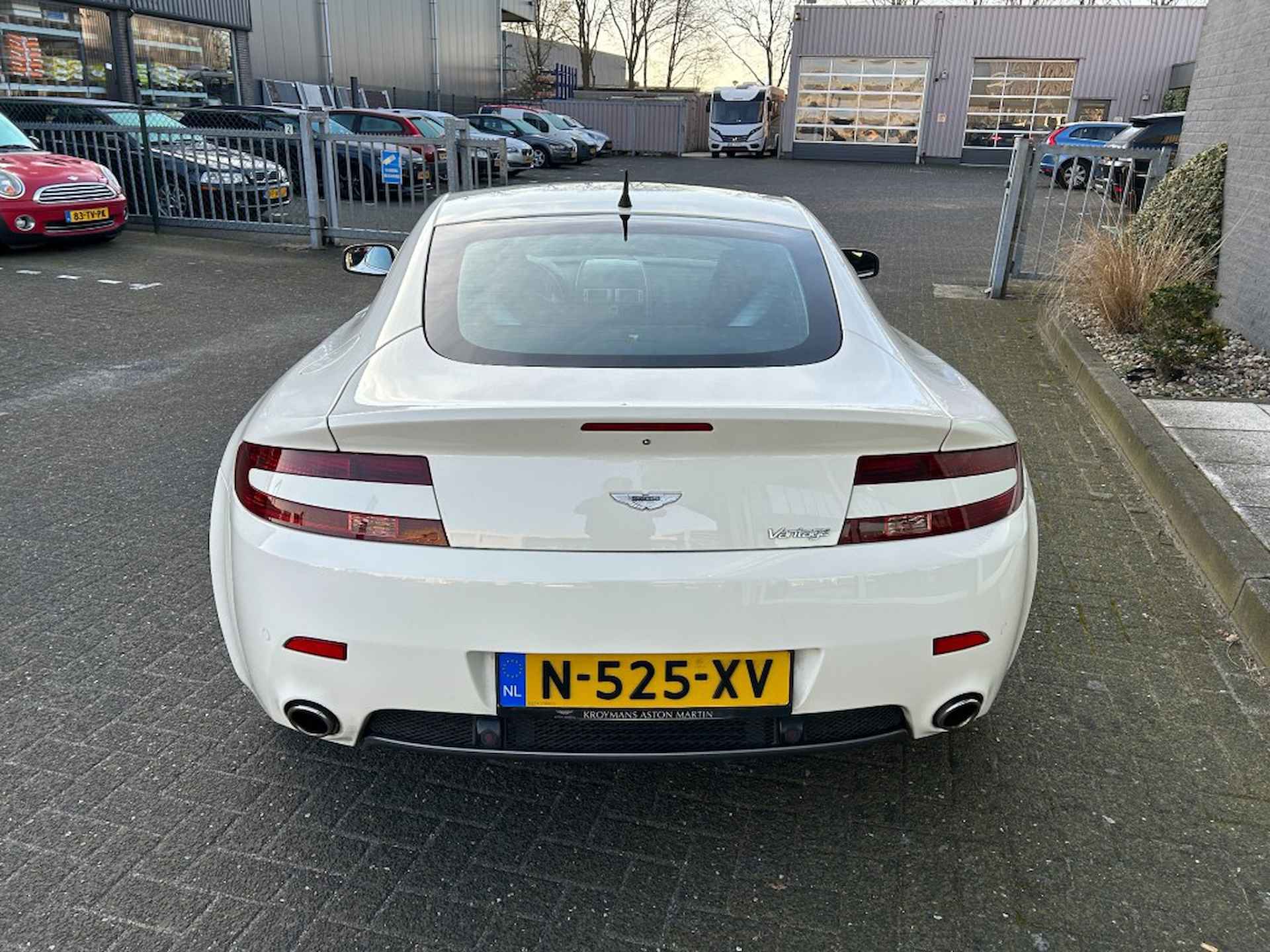 ASTON MARTIN V8 Vantage 4.3 V8 Sportshift Young Timer - BTW Auto - 8/30