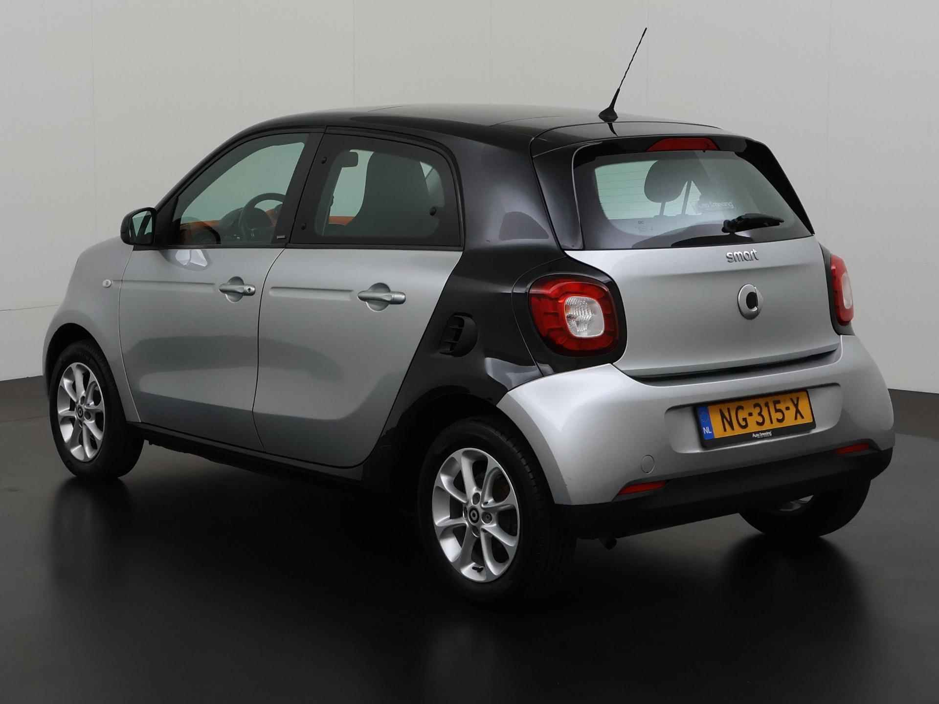 smart forfour 1.0 Proxy | Panoramadak | Navigatie | Zondag Open! - 6/29