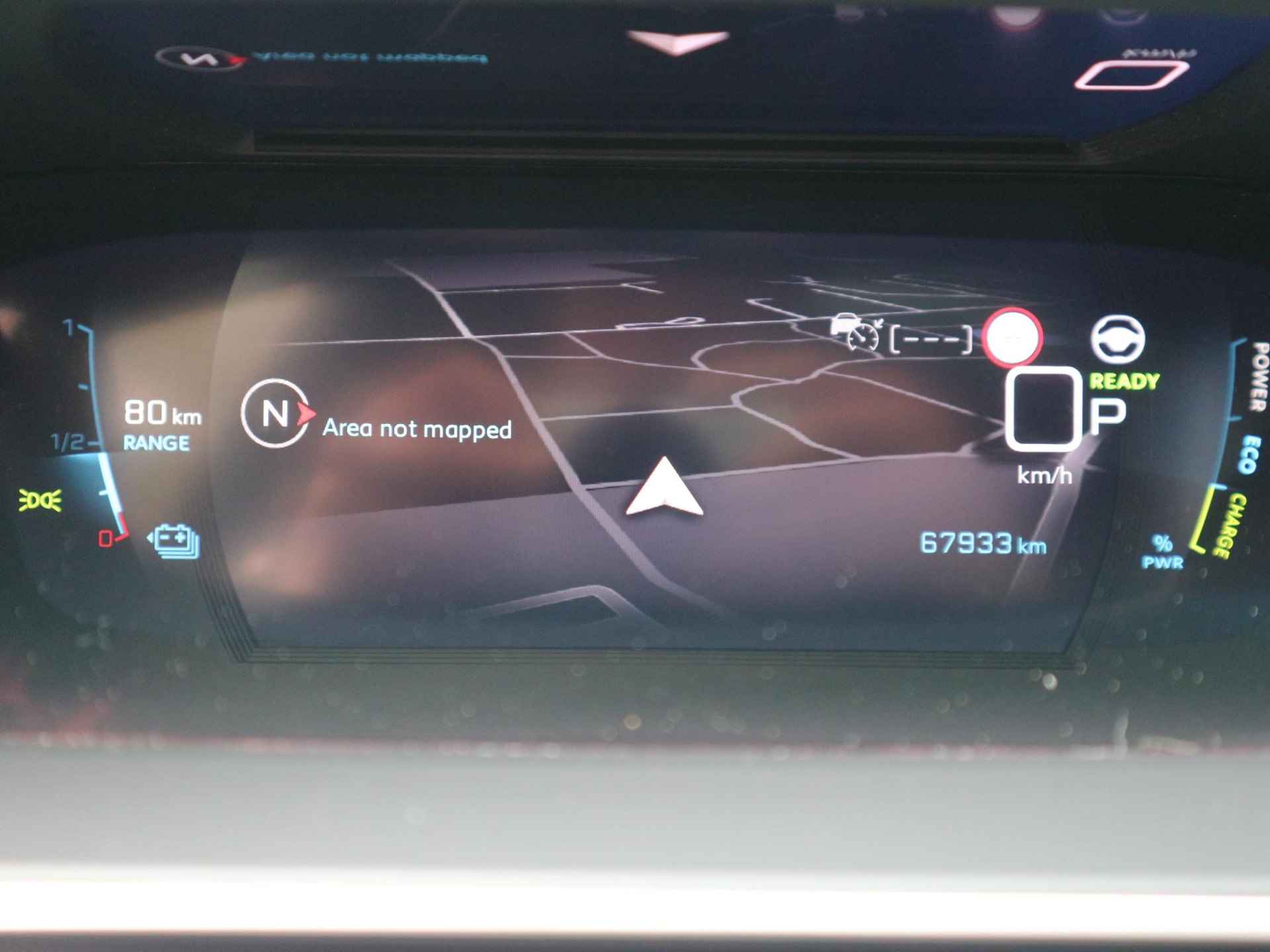Peugeot e-2008 EV Allure 50 kWh / Schuifdak / Digitaal dashboard / Adaptive cruise control / Stoelverwarming - 13/40