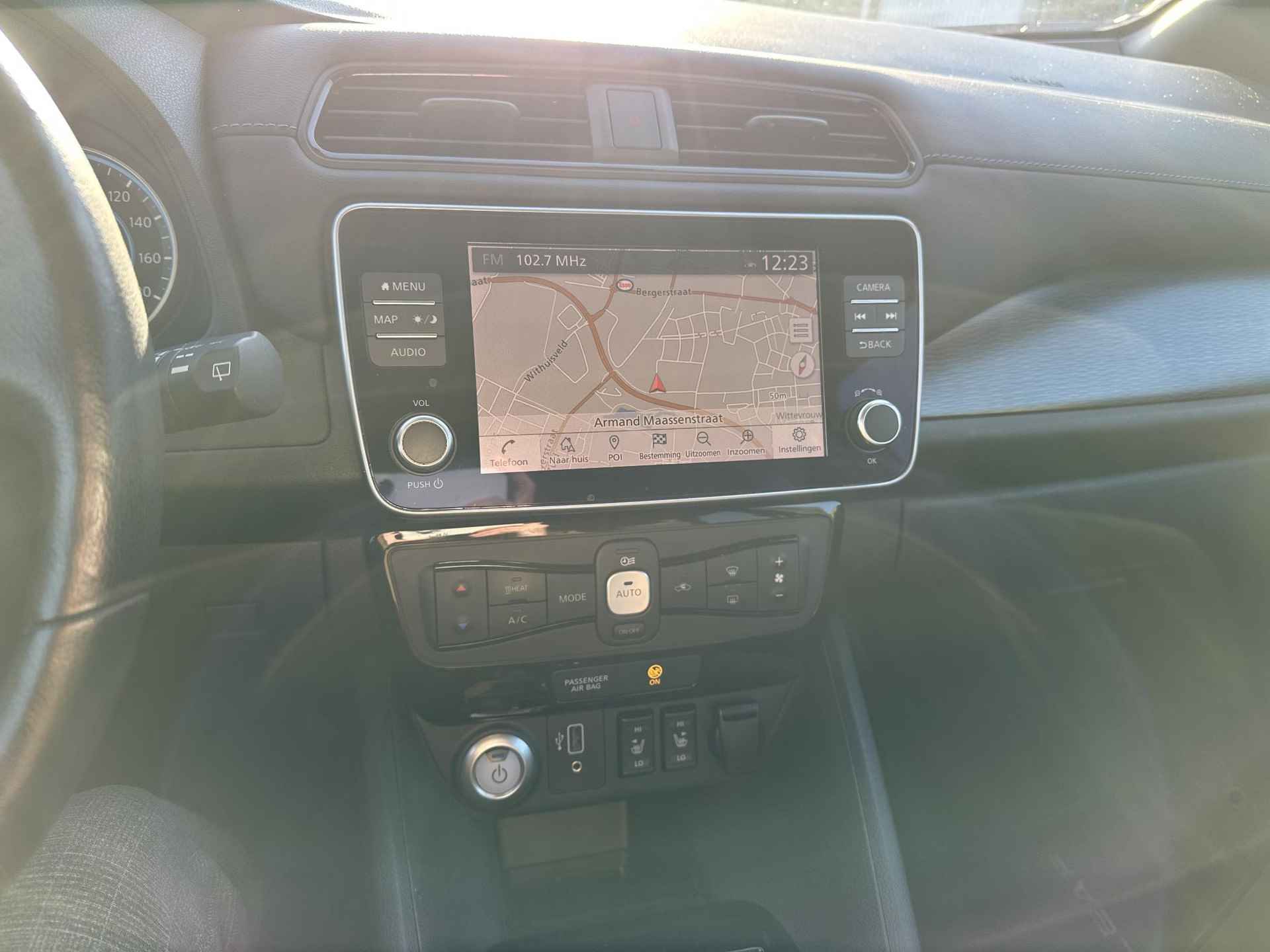 Nissan LEAF e+ N-Connecta 62 kWh | Groot Accupakket | Navigatie | Climate Control | Adapt. Cruise Control | 360 Camera | Apple Carplay | Android Auto | Stoelverwarming - 10/28