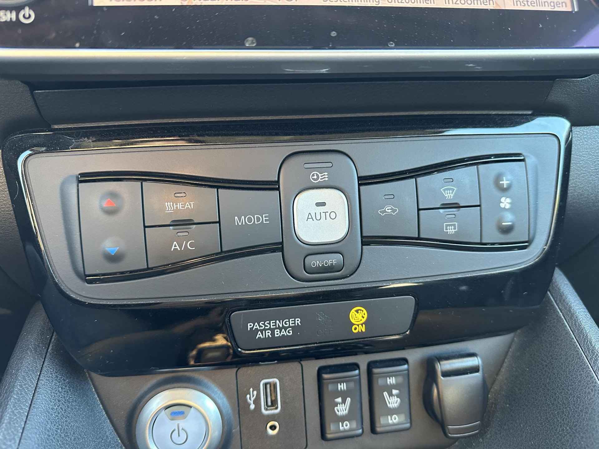 Nissan LEAF e+ N-Connecta 62 kWh | Groot Accupakket | Navigatie | Climate Control | Adapt. Cruise Control | 360 Camera | Apple Carplay | Android Auto | Stoelverwarming - 12/28