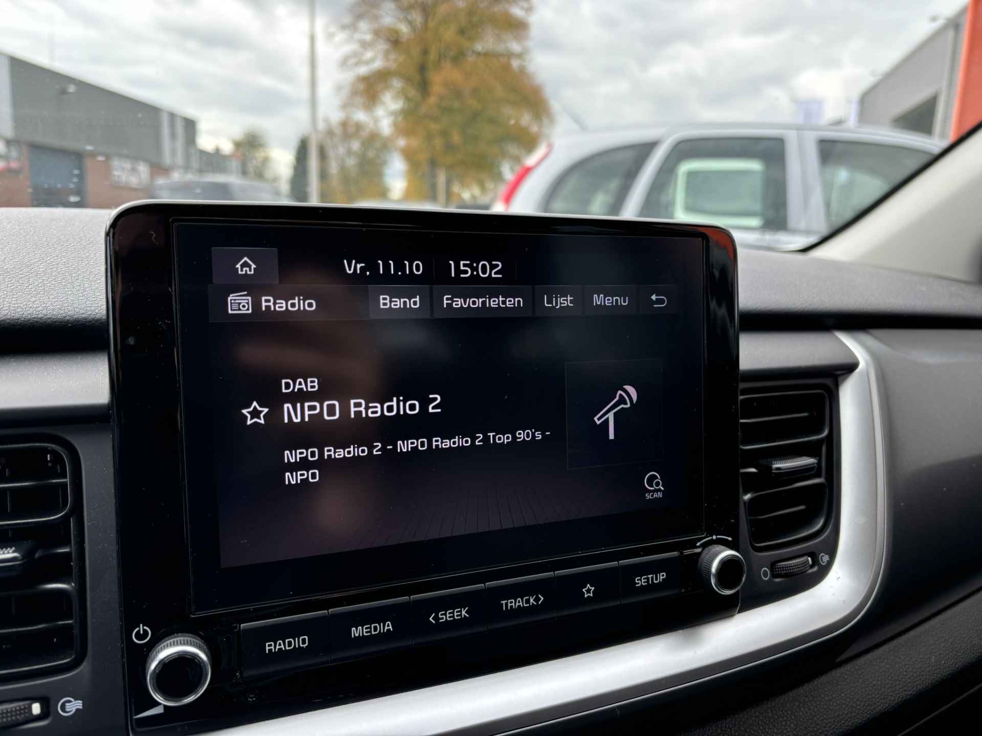 Kia Stonic 1.2 MPI Comfortline / NL Auto / Airco / Applecarplay & Android Auto / Stoel & Suurverwarming / - 19/27