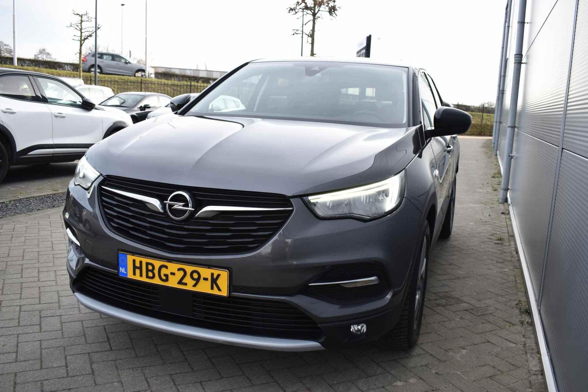 Opel Grandland X 1.2 Turbo Innovation AUTOMAAT / NAVI / CAMERA / PDC - 7/39