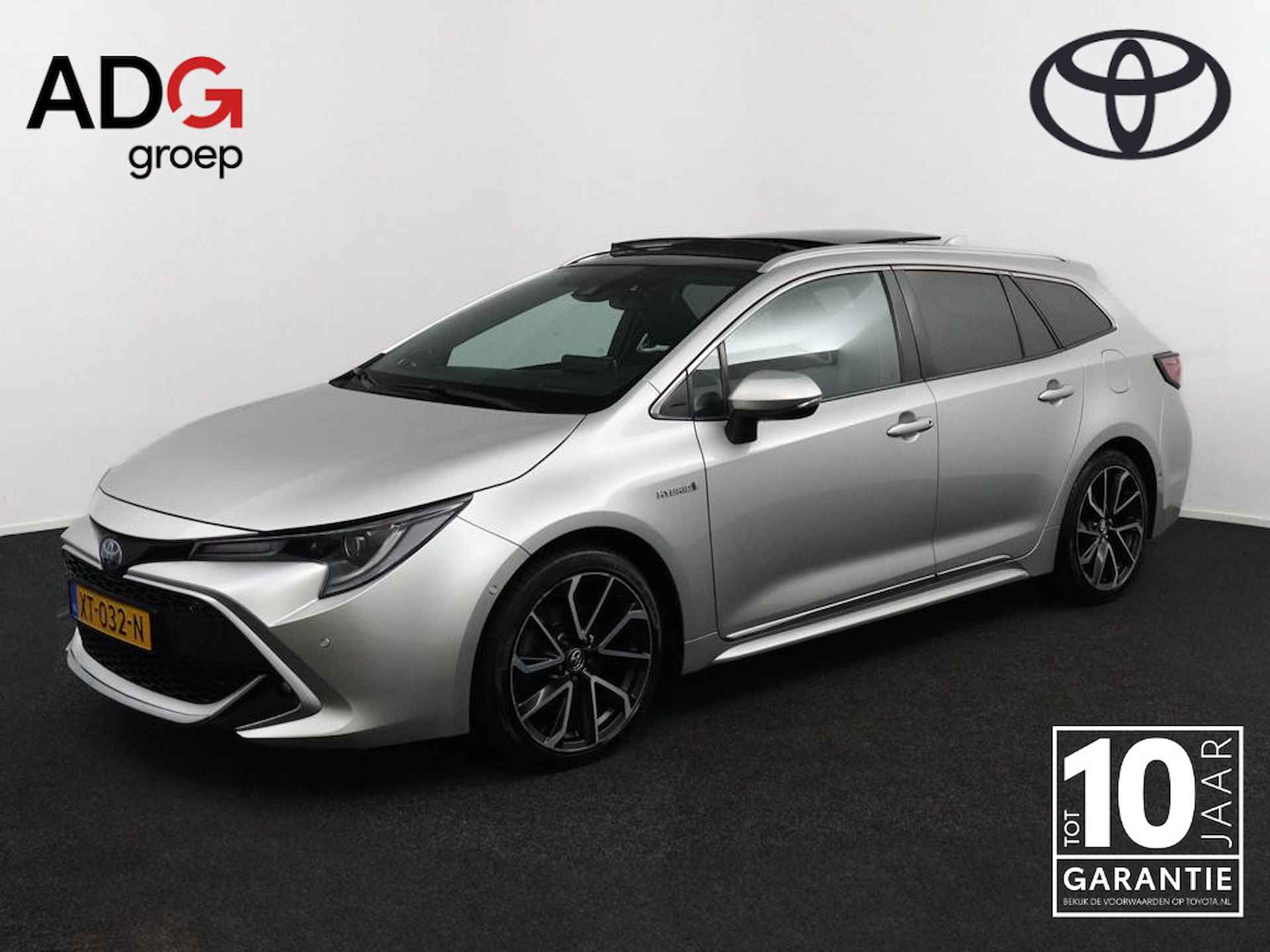 Toyota Corolla Touring Sports 2.0 Hybrid Premium | Schuif\ Kanteldak | Trekhaak | JBL | Lederen Bekleding |