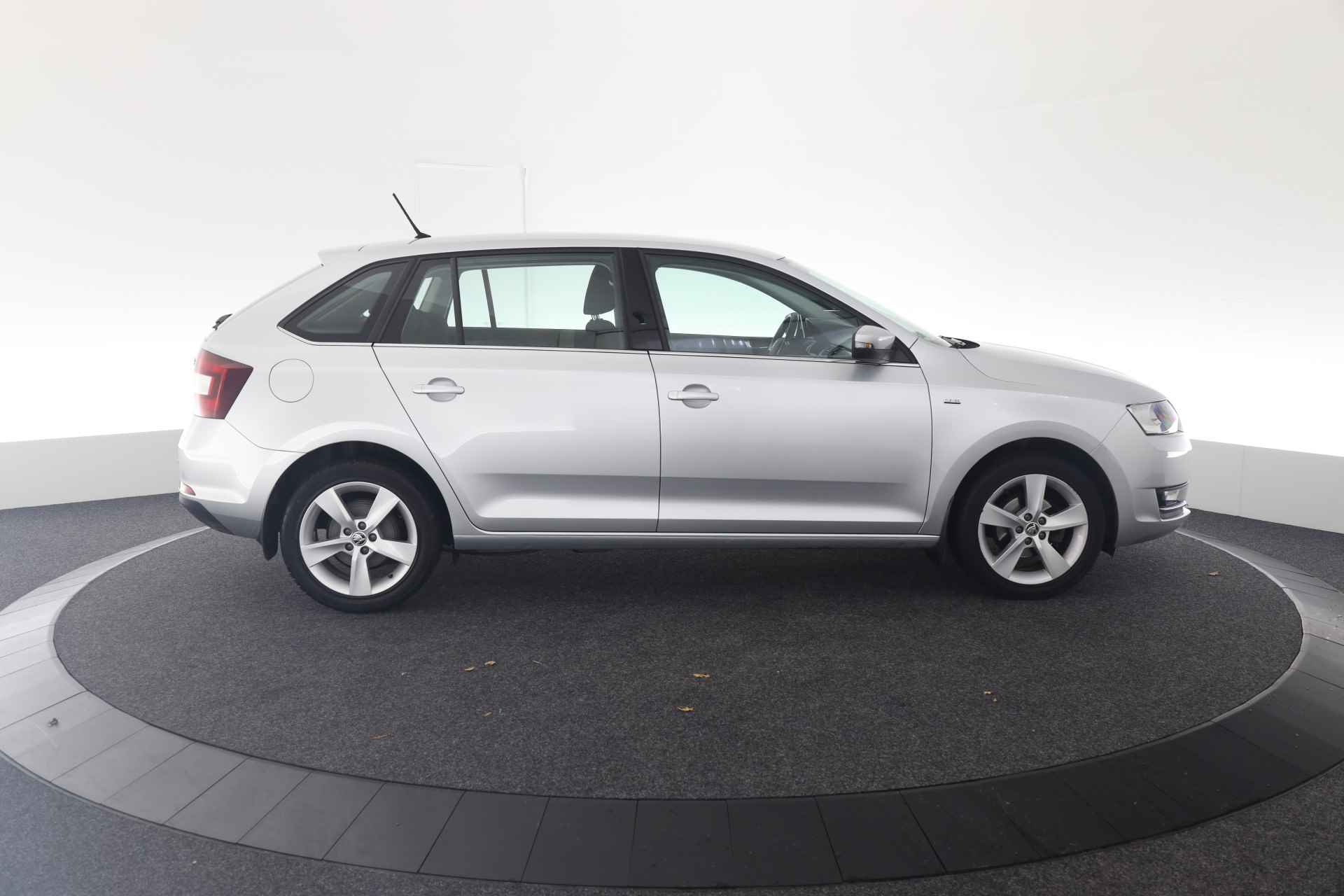 Škoda Rapid Spaceback 1.0 TSI Greentech Clever - 5/39