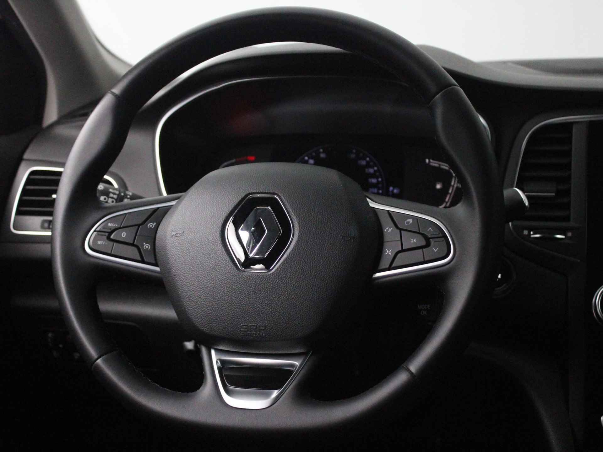 Renault Mégane 1.3 TCe 140 EDC Intens Automaat / Parkeersensoren / Navigatie / Climate Control / Lichtmetalen Velgen / Cruise Control - 24/46
