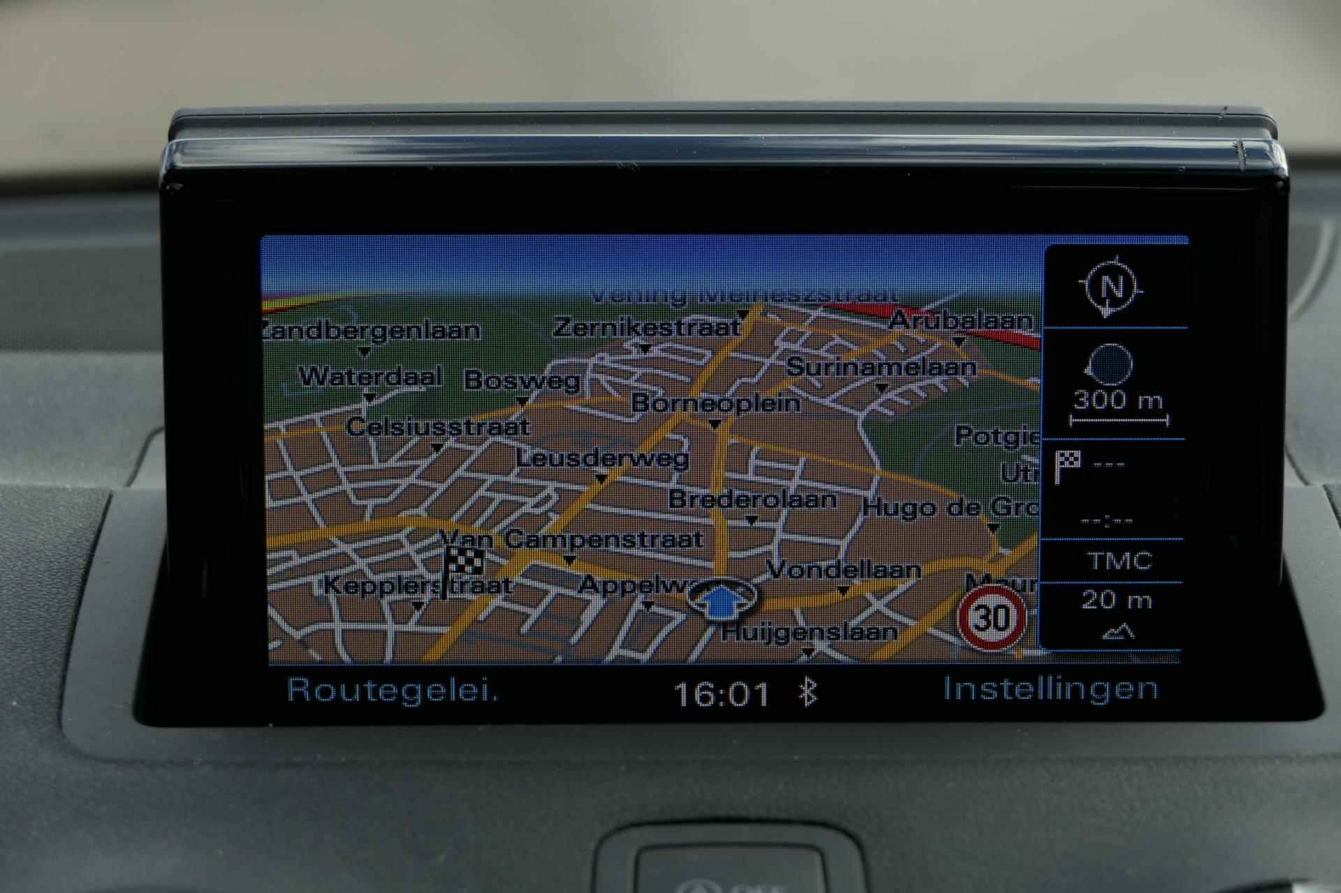 Audi A1 1.0 TFSI Pro Line Navi | PDC | Bluetooth | Cruise Control - 7/24