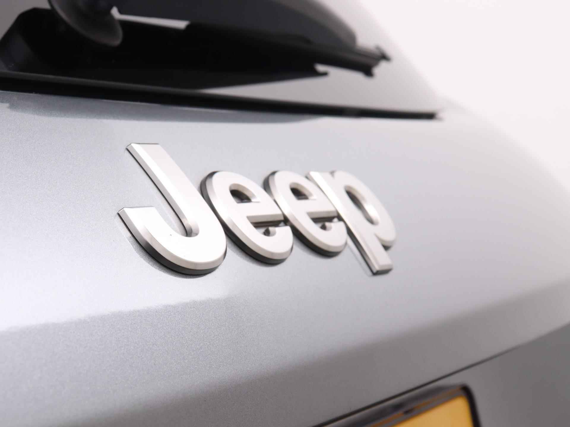 Jeep Avenger EV 54kWh Summit 156pk Automaat | Navigatie | Adaptieve Cruise Control | Licht Metalen Velgen 18"| Stof/Kunstlederen Bekleding | Voorstoelen Verwarmd - 15/34