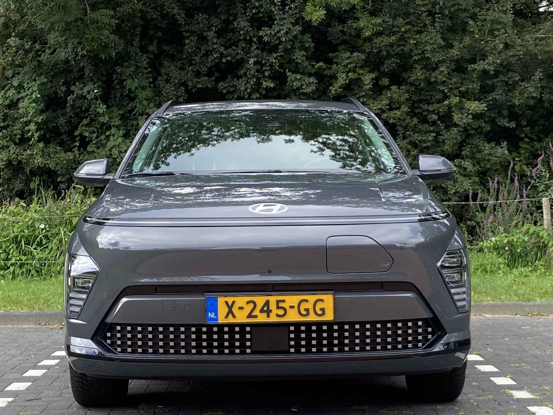 Hyundai Kona Electric Premium 65.4 kWh | APPLE CARPLAY & ANDROID AUTO  | 360CAMERA | BLIND SPOT | STOELVENTILATIE | ALL-SEASON BANDEN | - 4/48