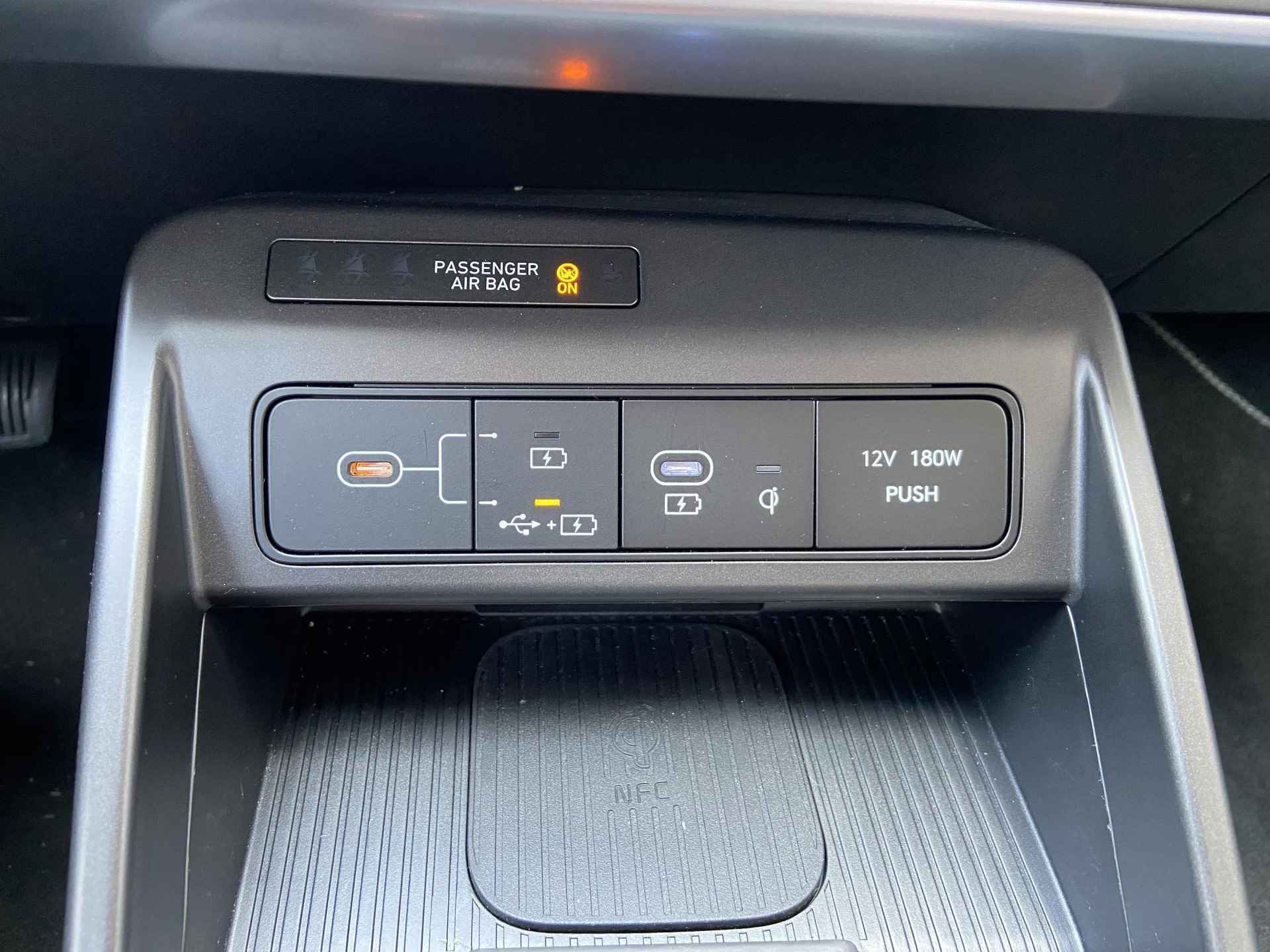 Hyundai Kona Electric Premium 65.4 kWh | APPLE CARPLAY & ANDROID AUTO  | 360CAMERA | BLIND SPOT | STOELVENTILATIE | ALL-SEASON BANDEN | - 34/48