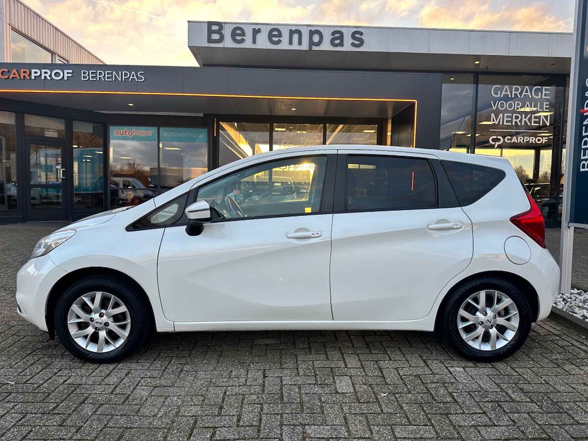 NISSAN Note 1.2 Connect Edition &#39;&#39; Trekhaak - Allseasonbanden - Keyless Entr - 9/24