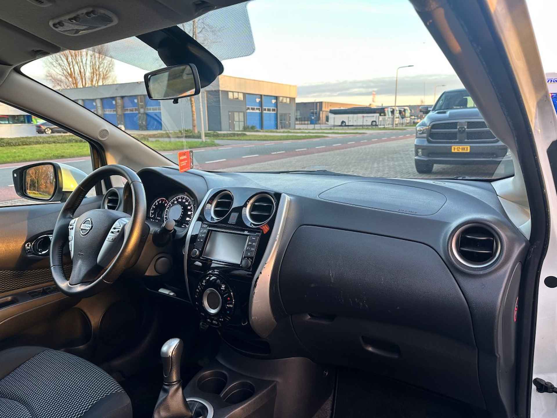 NISSAN Note 1.2 Connect Edition &#39;&#39; Trekhaak - Allseasonbanden - Keyless Entr - 13/24