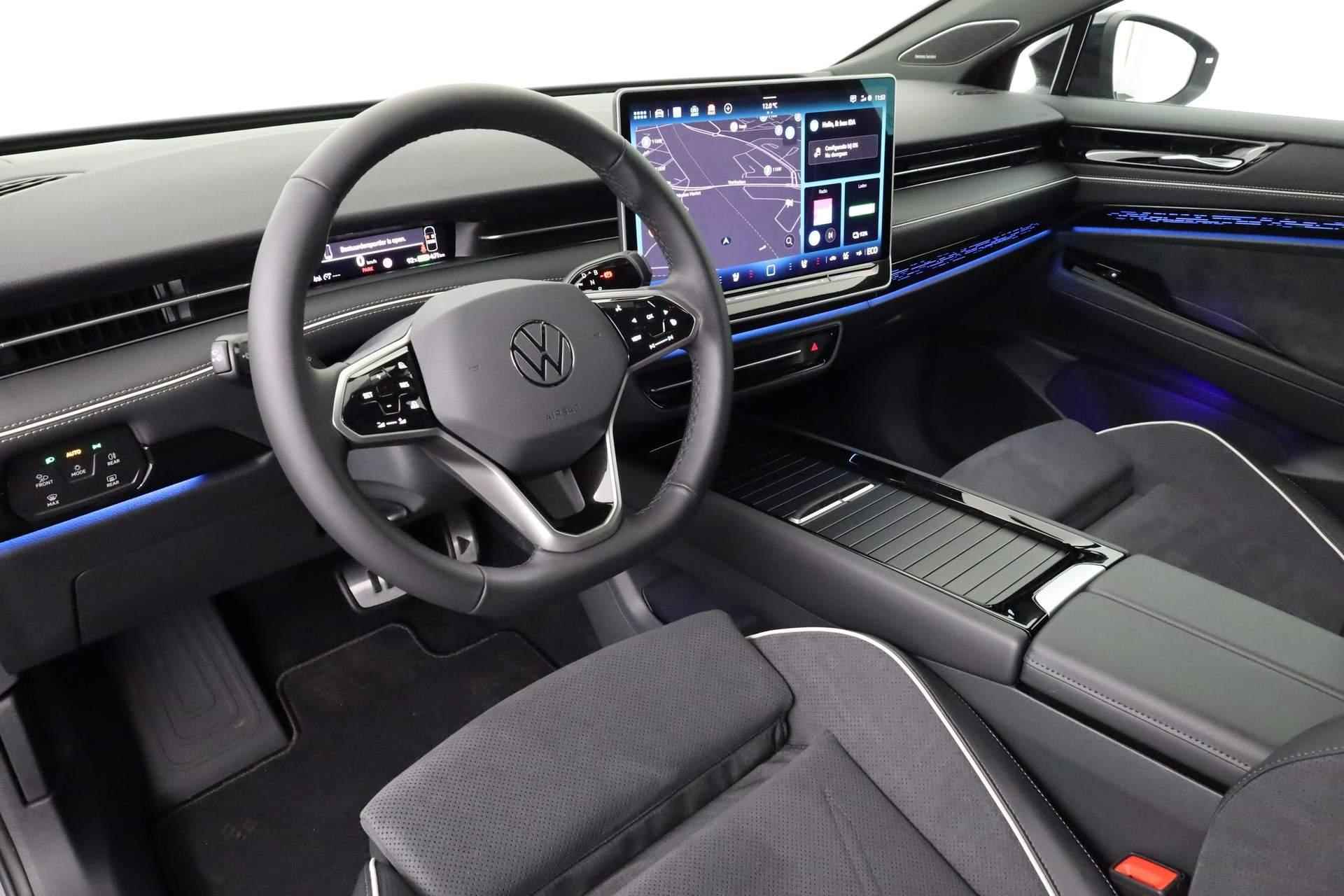 Volkswagen ID.7 286PK Pro Business 77 kWh | HUD | IQ Light | DCC | 360 Camera | Trekhaak | Stoelverwarming | 20 inch - 2/55