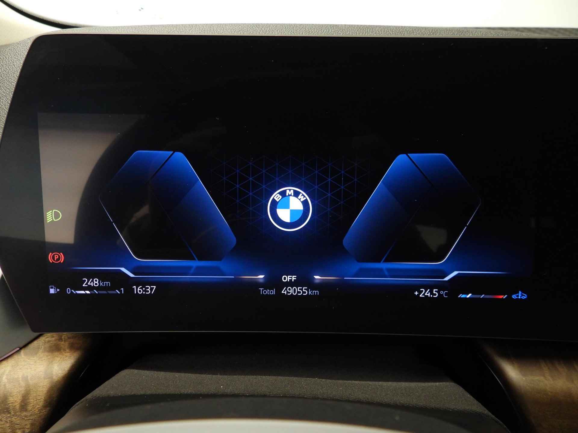 BMW 2 Serie Active Tourer 223i | LED | Navigatie | Trekhaak | Sportstoelen | Chrome line | DAB | Alu 17 inch - 13/40