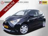 Toyota Aygo 1.0 VVT-i x-play Airco, Camera, NL/NAP, FACELIFT!