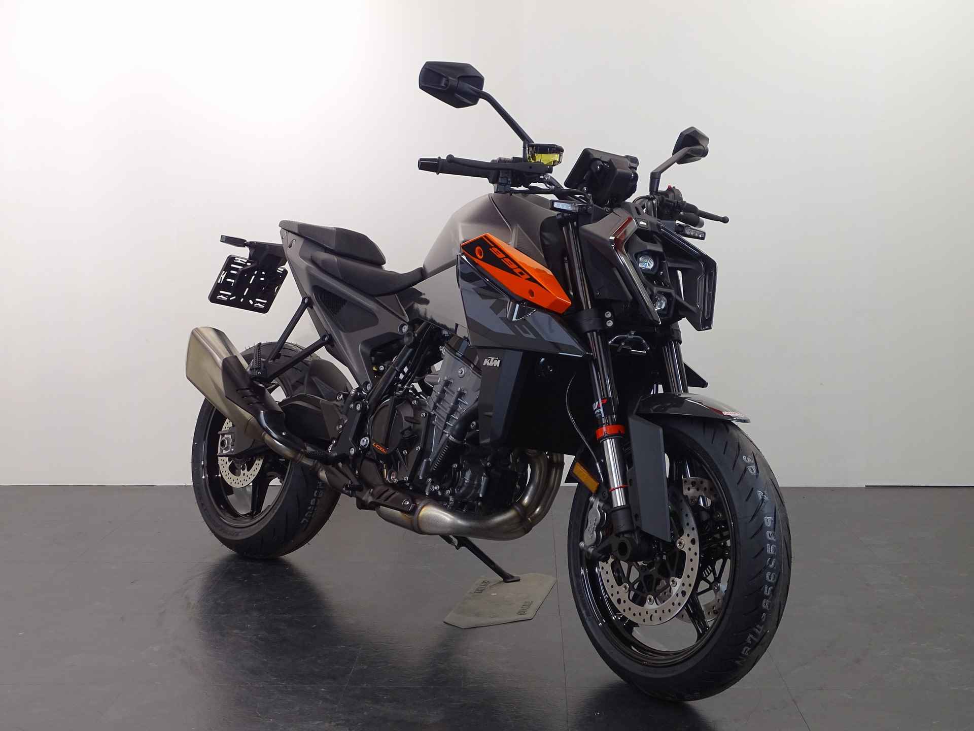 KTM 990 DUKE - 12/12