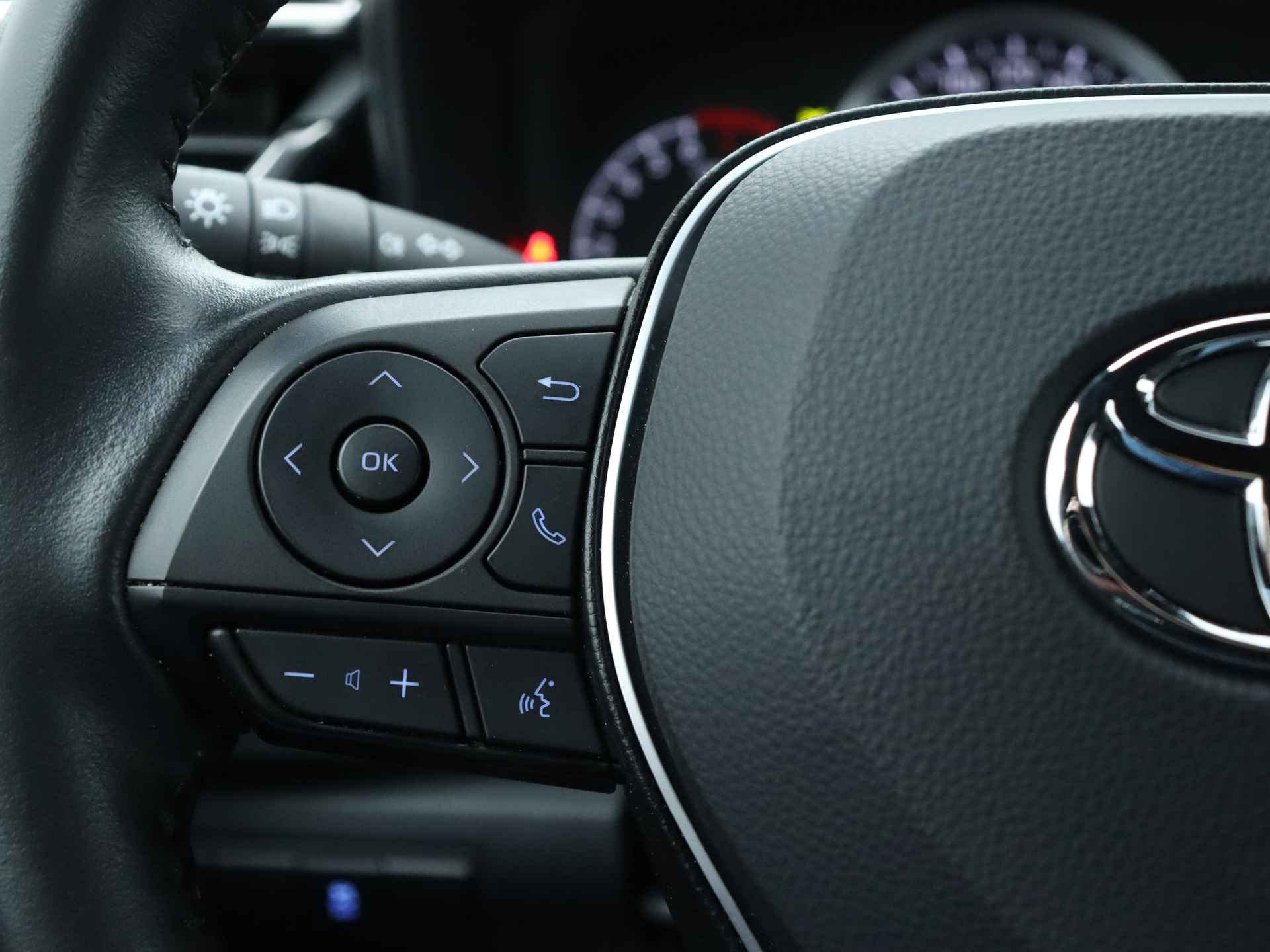 Toyota Corolla 1.2 Turbo Active | Parkeercamera | Apple Carplay/Android Auto | Cruise en Climate Control | - 17/37