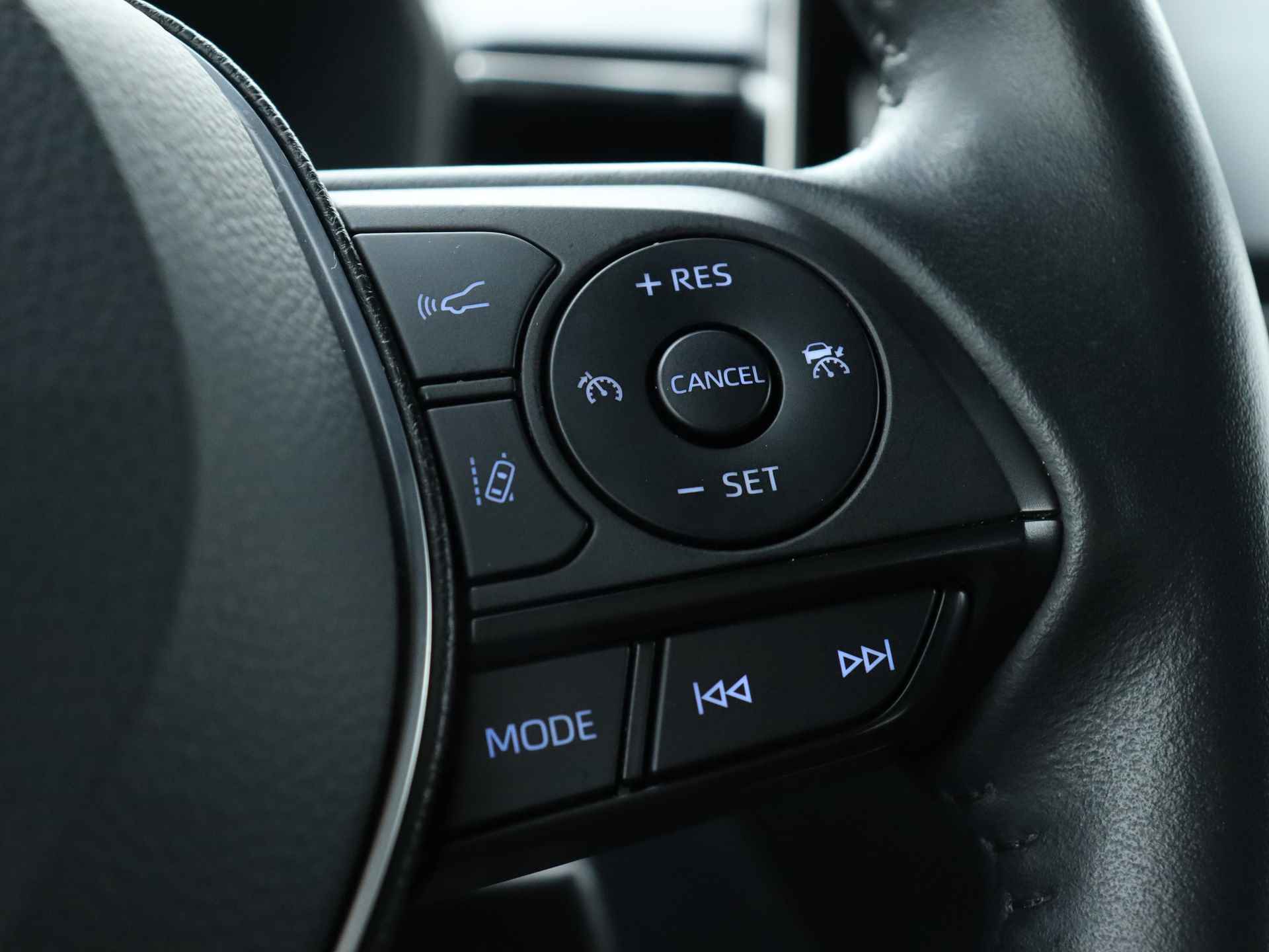 Toyota Corolla 1.2 Turbo Active | Parkeercamera | Apple Carplay/Android Auto | Cruise en Climate Control | - 21/37