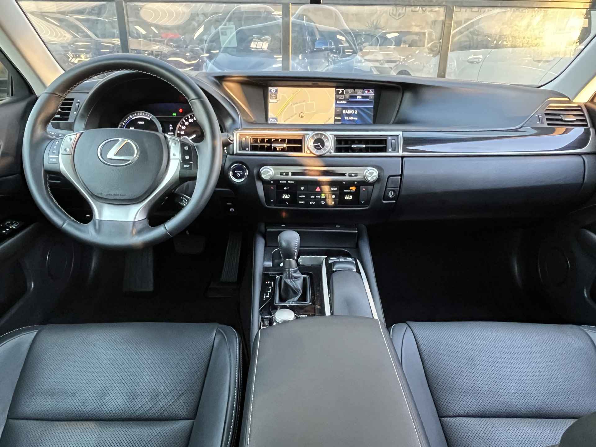 Lexus GS 300h Business Line Pro | F-Line | Dealer Ond. | 2e Eig. - 19/38