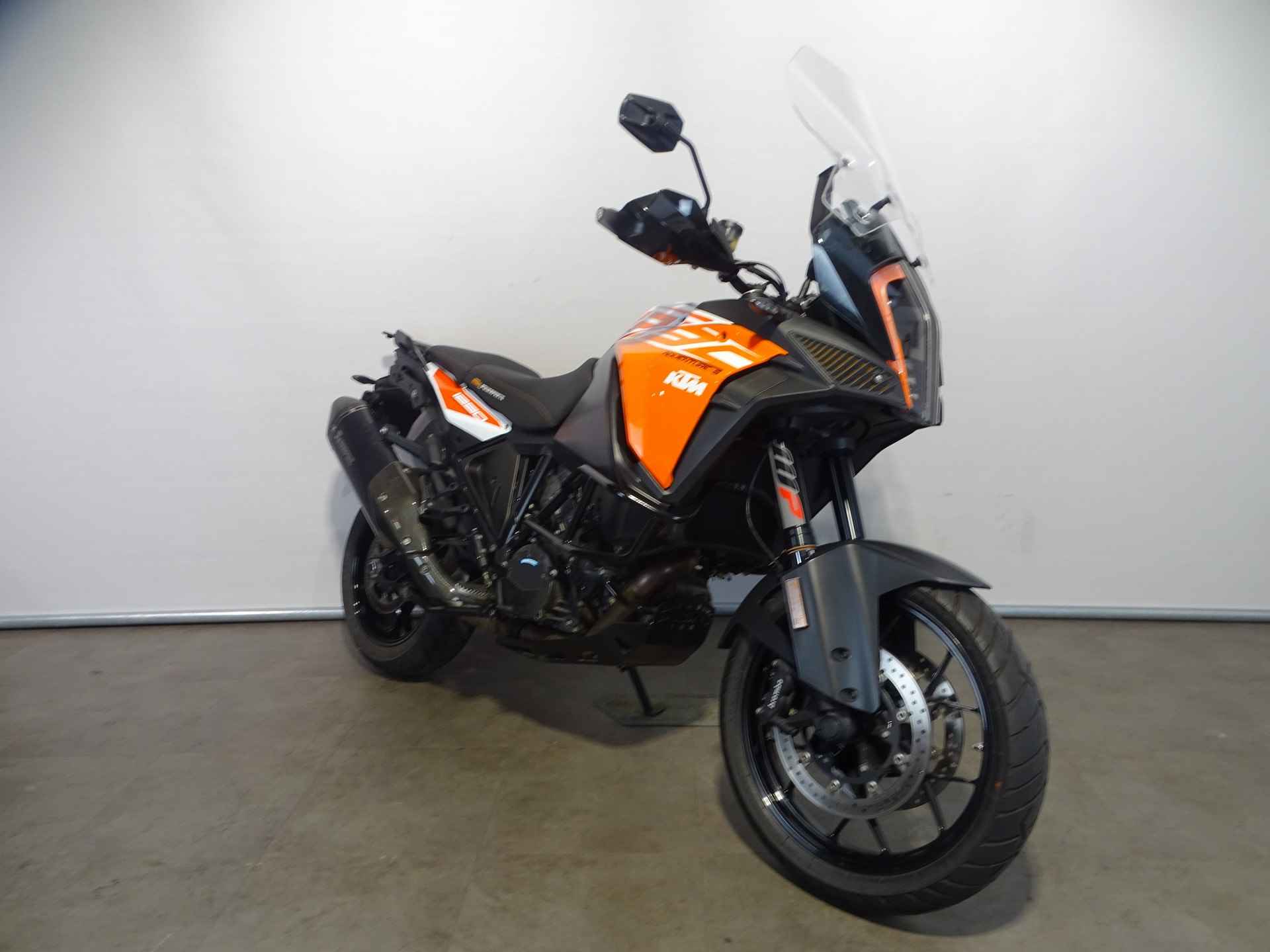 KTM 1290 SUPER ADVENTURE S - 8/9