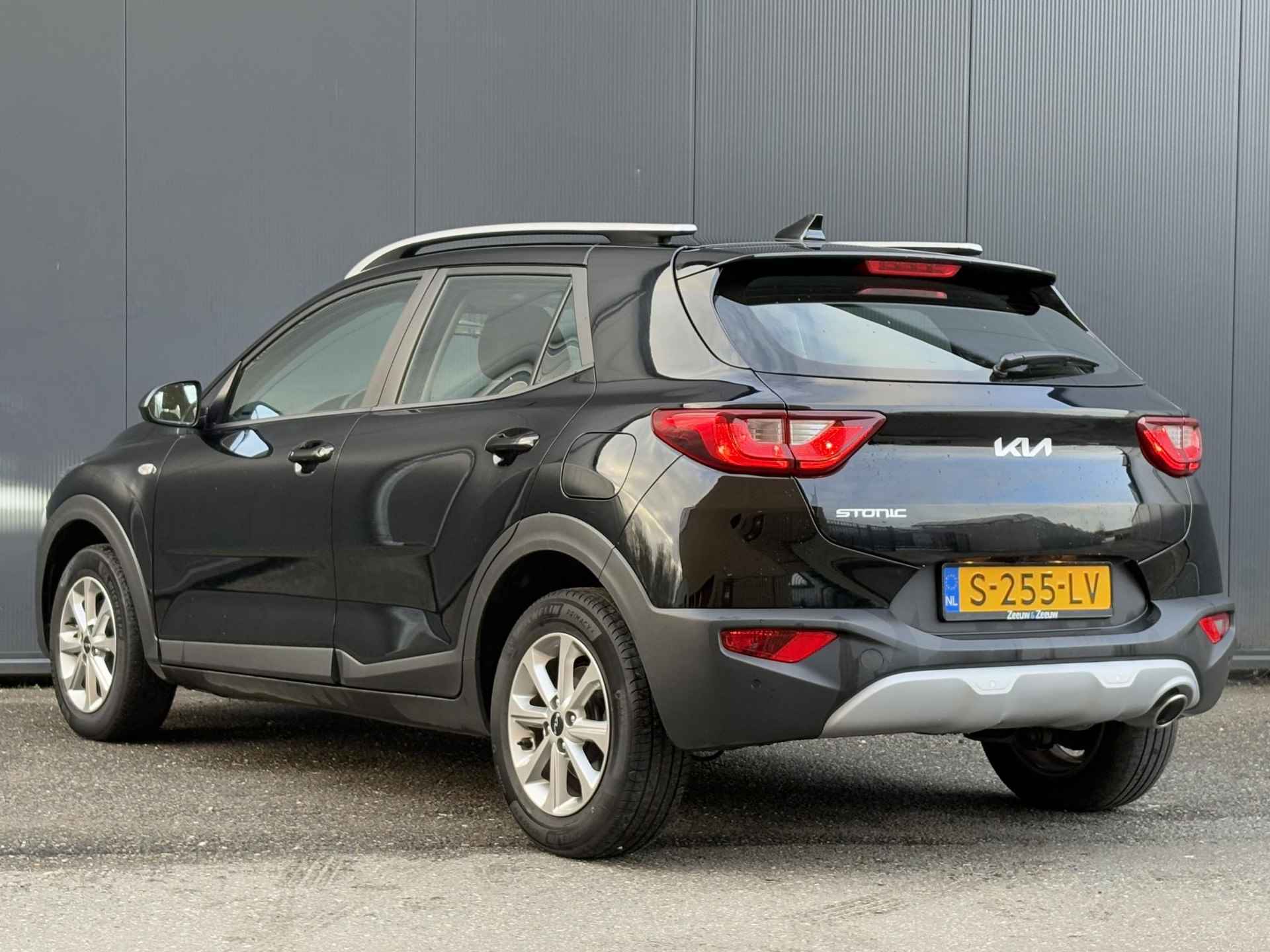 Kia Stonic 1.0 T-GDi MHEV DynamicLine 1e Eigenaar | Fabrieksgarantie t/m 4-3-2030 | NAP - 7/41