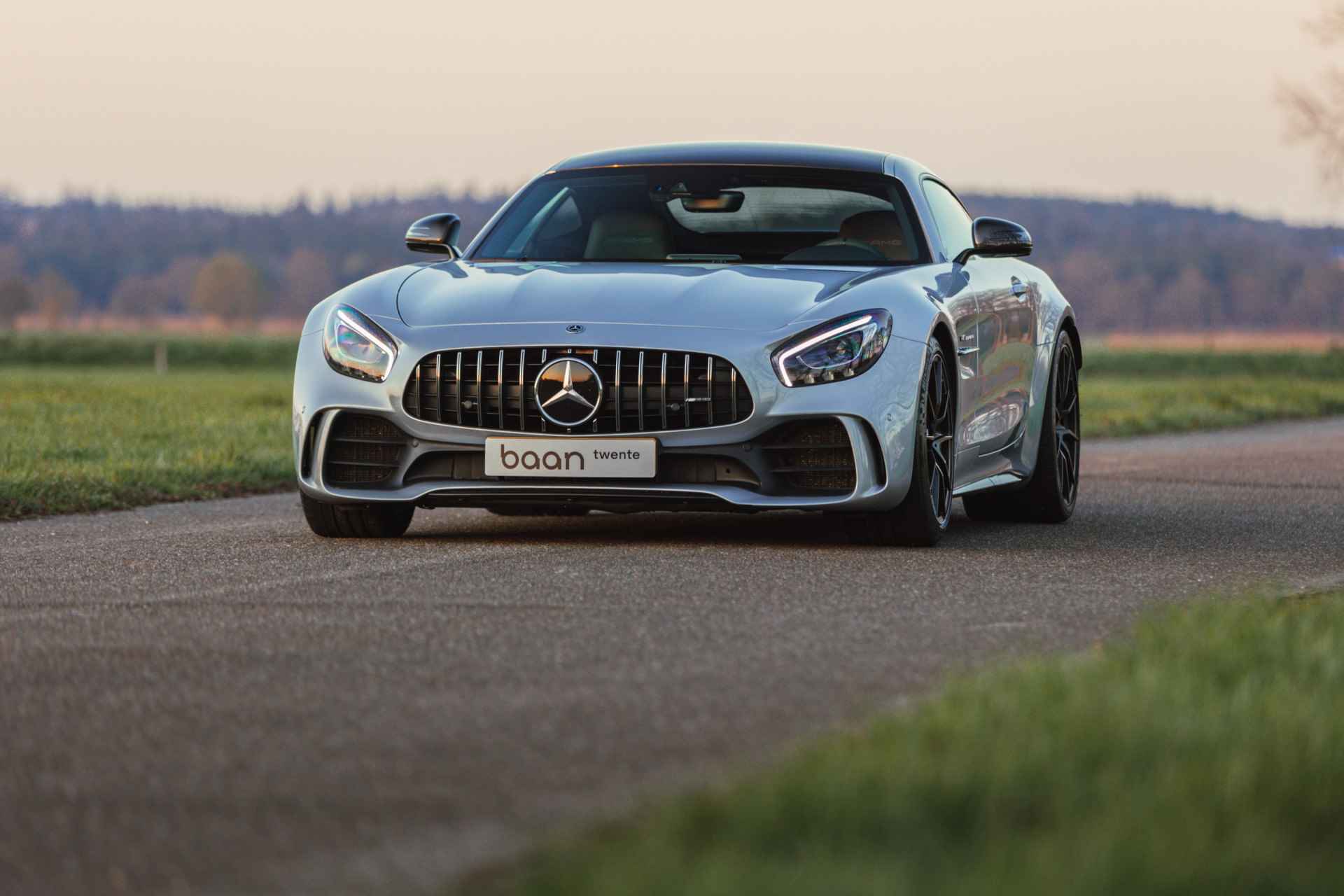 Mercedes-Benz AMG GT R | Achterasbesturing | Carbondak | Burmester | Keramische Remmen - 5/27