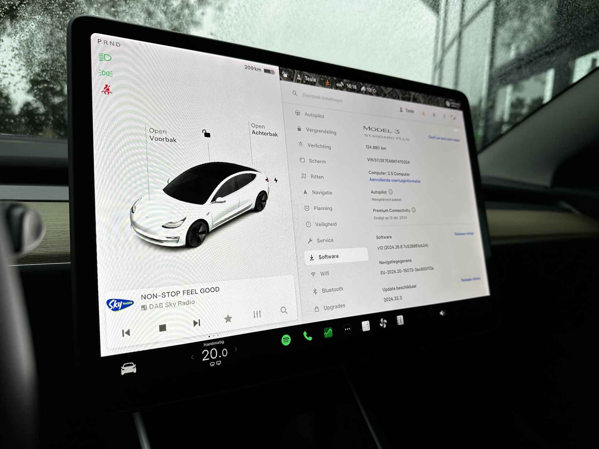 Tesla Model 3 Standard RWD Plus 60 kWh | Navigatie | Afn. Trekhaak | Cruise Control | LM Velgen | PDC + Camera - 23/27