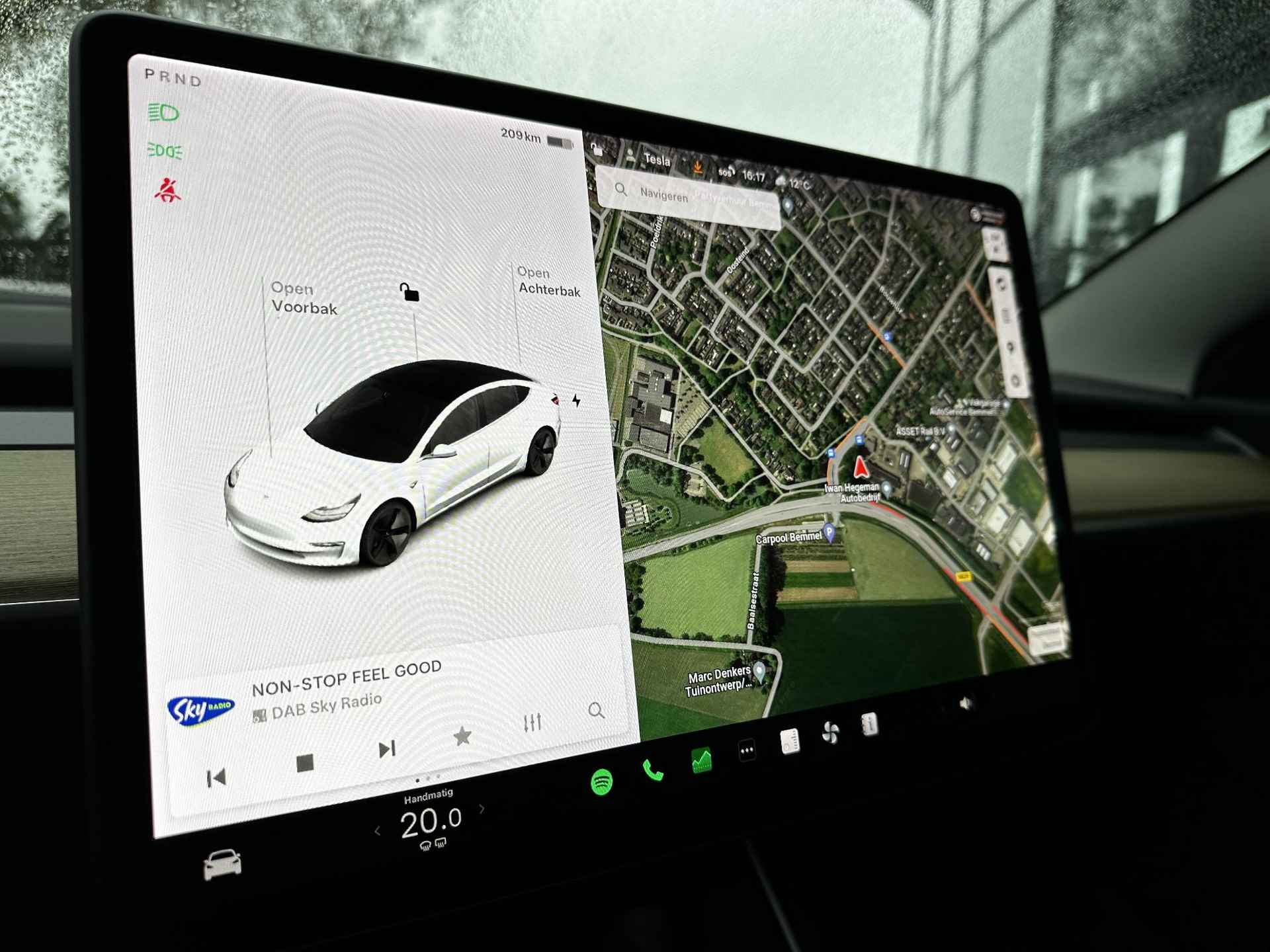 Tesla Model 3 Standard RWD Plus 60 kWh | Navigatie | Afn. Trekhaak | Cruise Control | LM Velgen | PDC + Camera - 22/27