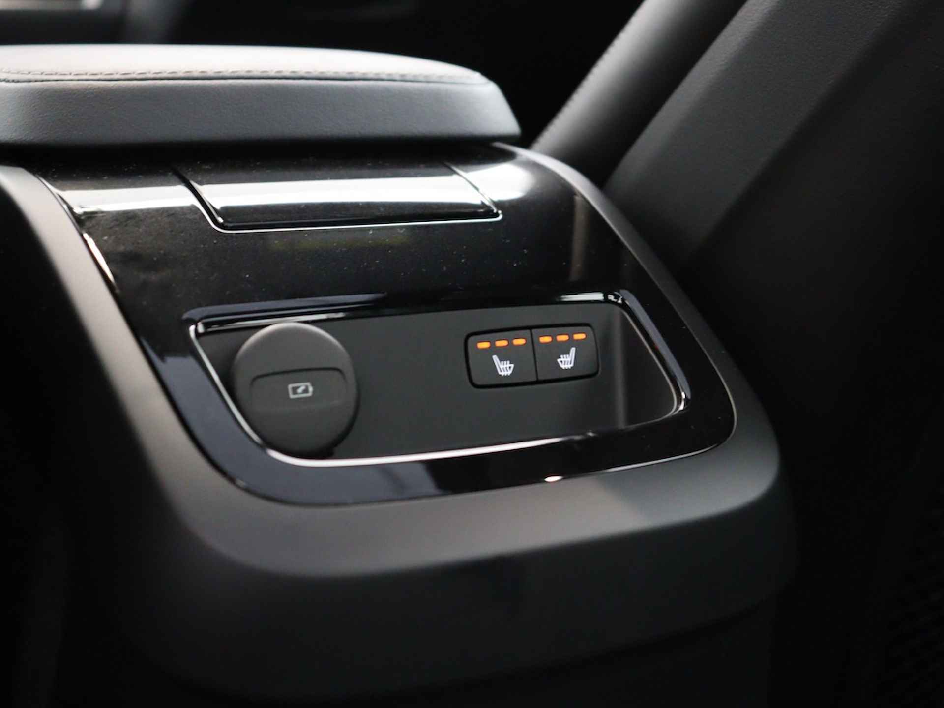 Volvo S60 T6 PLUG-IN HYBRID LONG RANGE ULTIMATE DARK BOWERS&WILKINS 360GR - 30/41