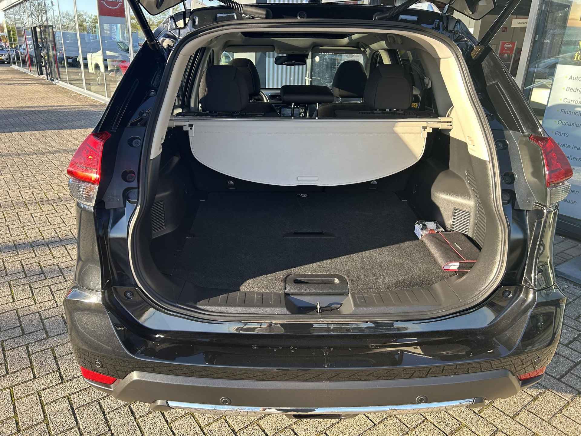 Nissan X-Trail 1.6 DIG-T N-Connecta | Navigatie | 360 Camera | 1800kg Trekgewicht | Schuif-/kantel dak - 6/30