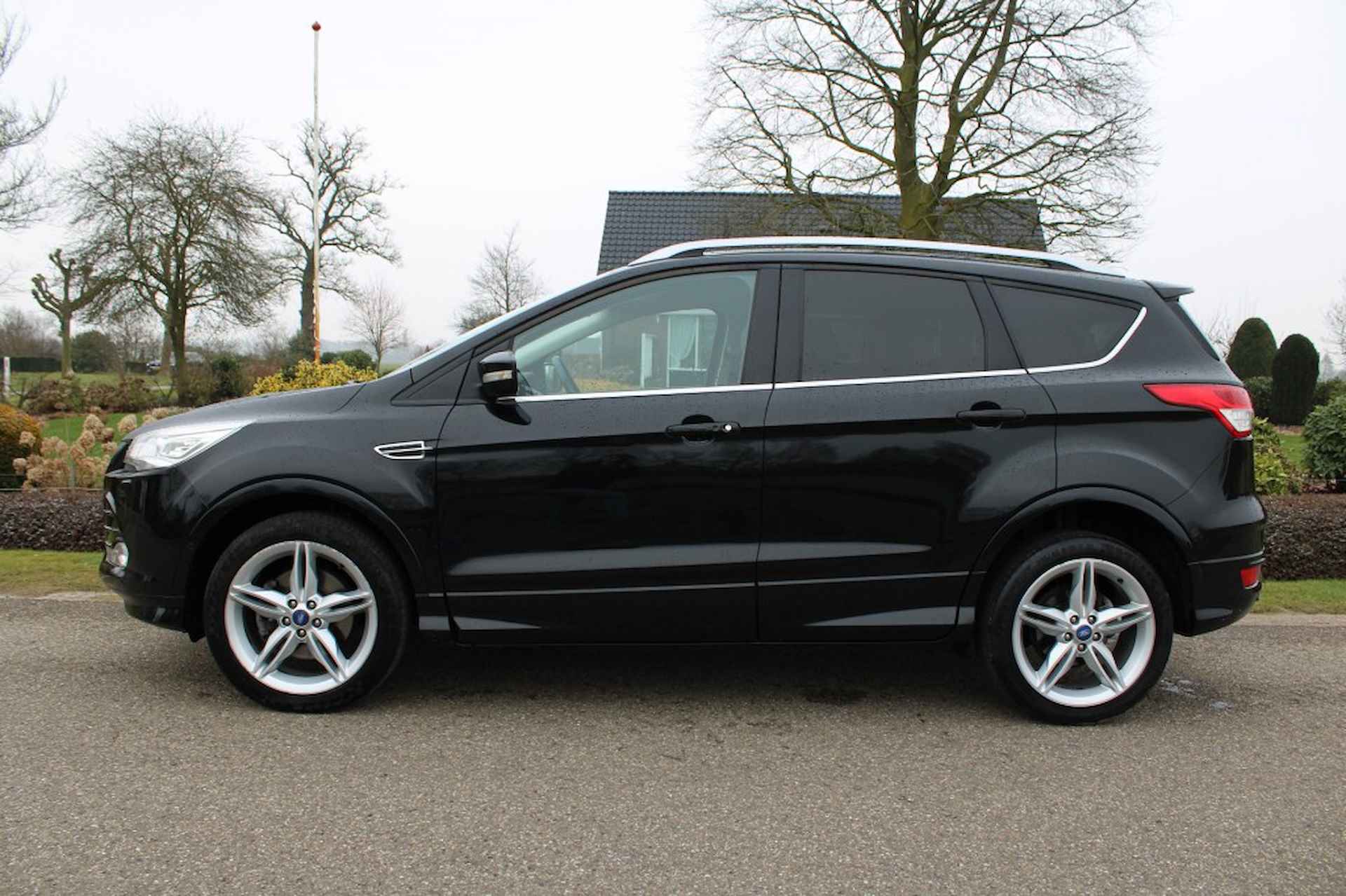 FORD Kuga 1.5 182pk Automaat Titanium 4WD ECC/Cruise/Navi/Camera/Trekhaak - 31/39