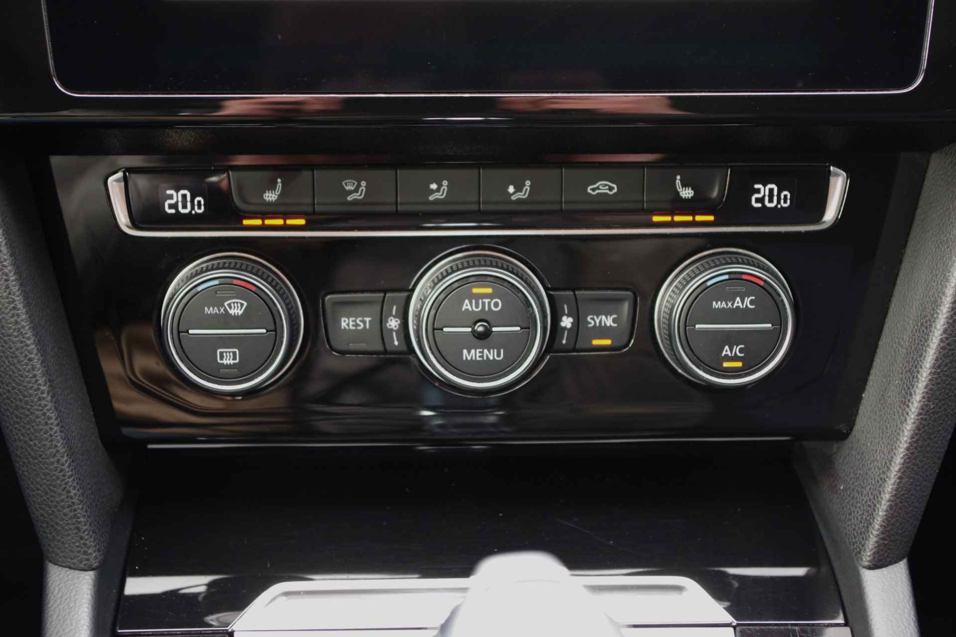 Volkswagen Passat Variant 1.4 TSI GTE 218 PK Plug-In Hybride, Adap. Cruise Control, Stoelverwarming, Camera, Ergocomfort Stoelen - 14/34
