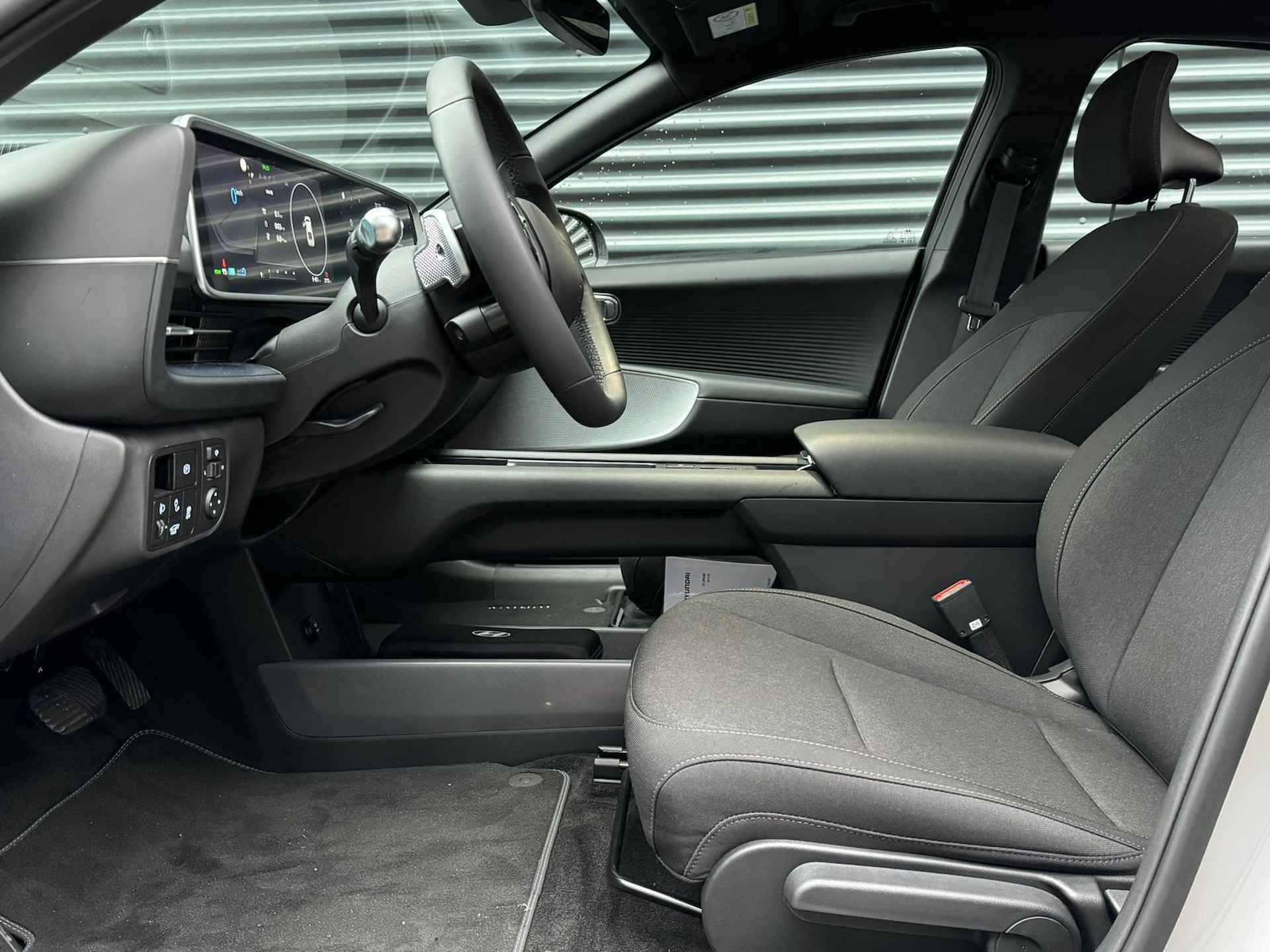 Hyundai IONIQ 6 Style 77 kWh | €14670 KORTING | WARMTEPOMP | VOORVERWARMING | 18 INCH | - 12/37