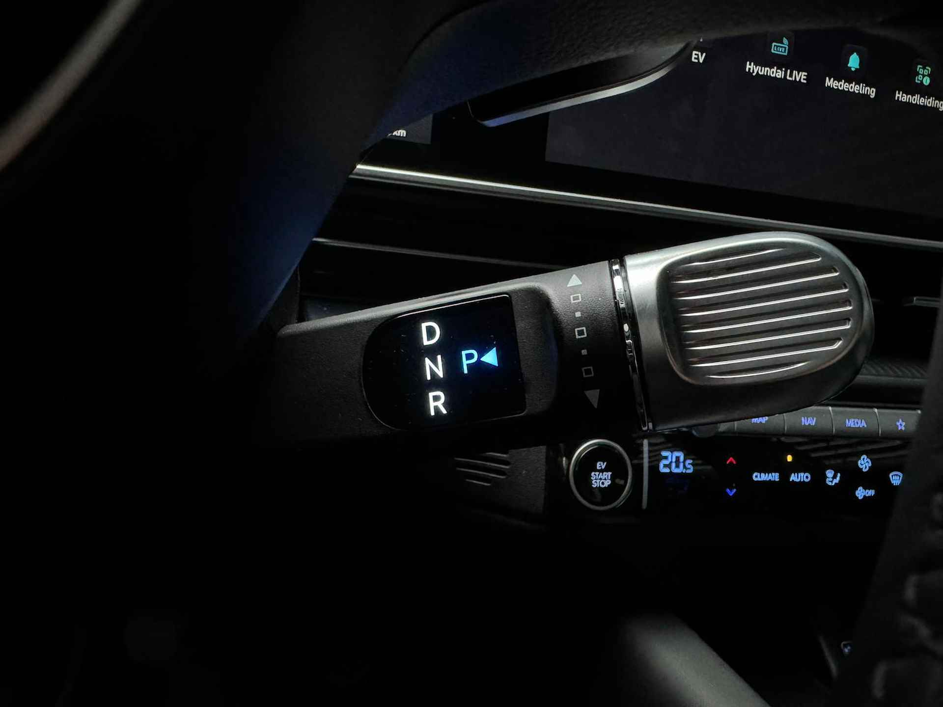 Hyundai IONIQ 6 Style 77 kWh | €14670 KORTING | WARMTEPOMP | VOORVERWARMING | 18 INCH | - 28/37