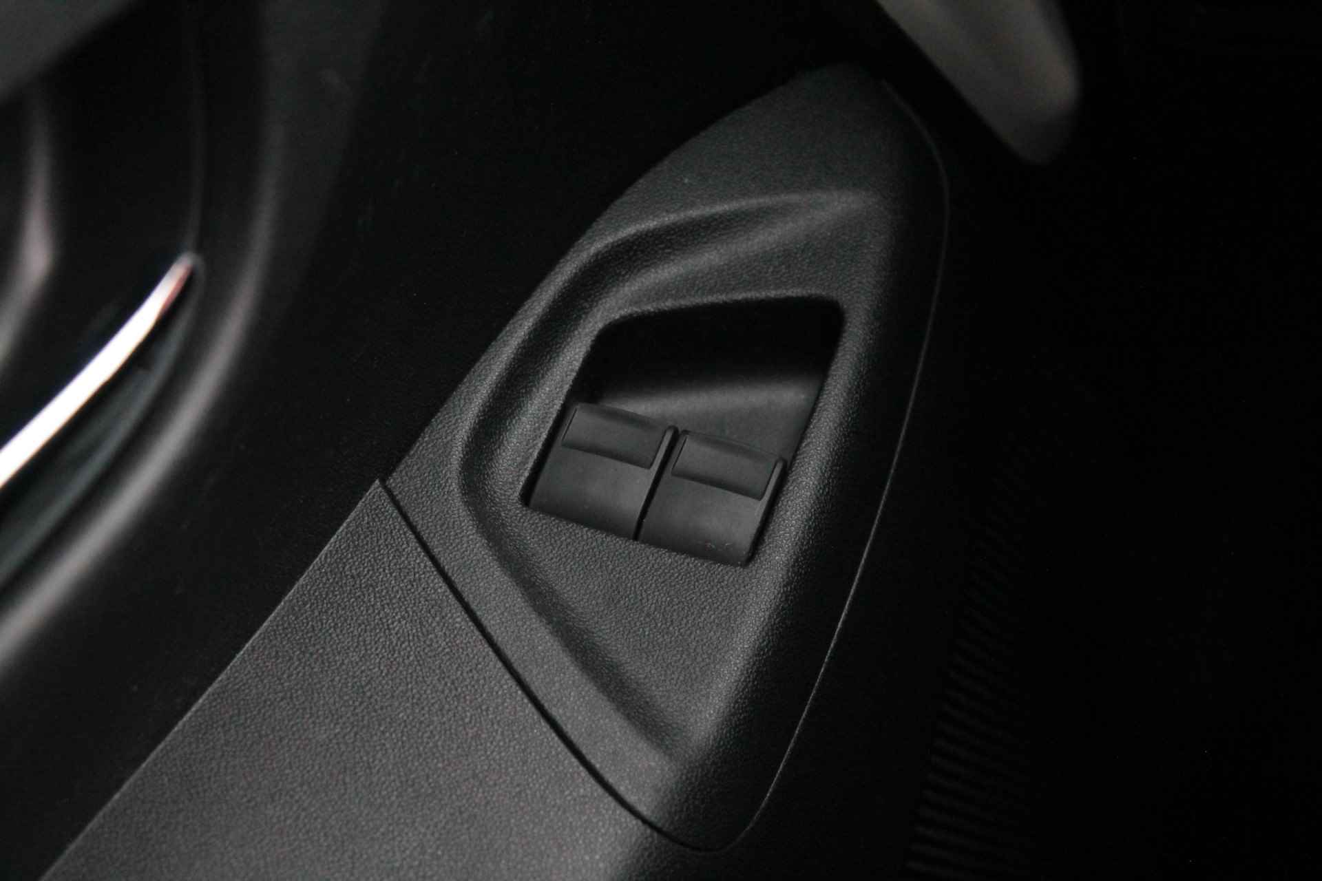 Toyota Aygo 1.0 VVT-i x-otic Cabrio | Camera | CarPlay - 10/24
