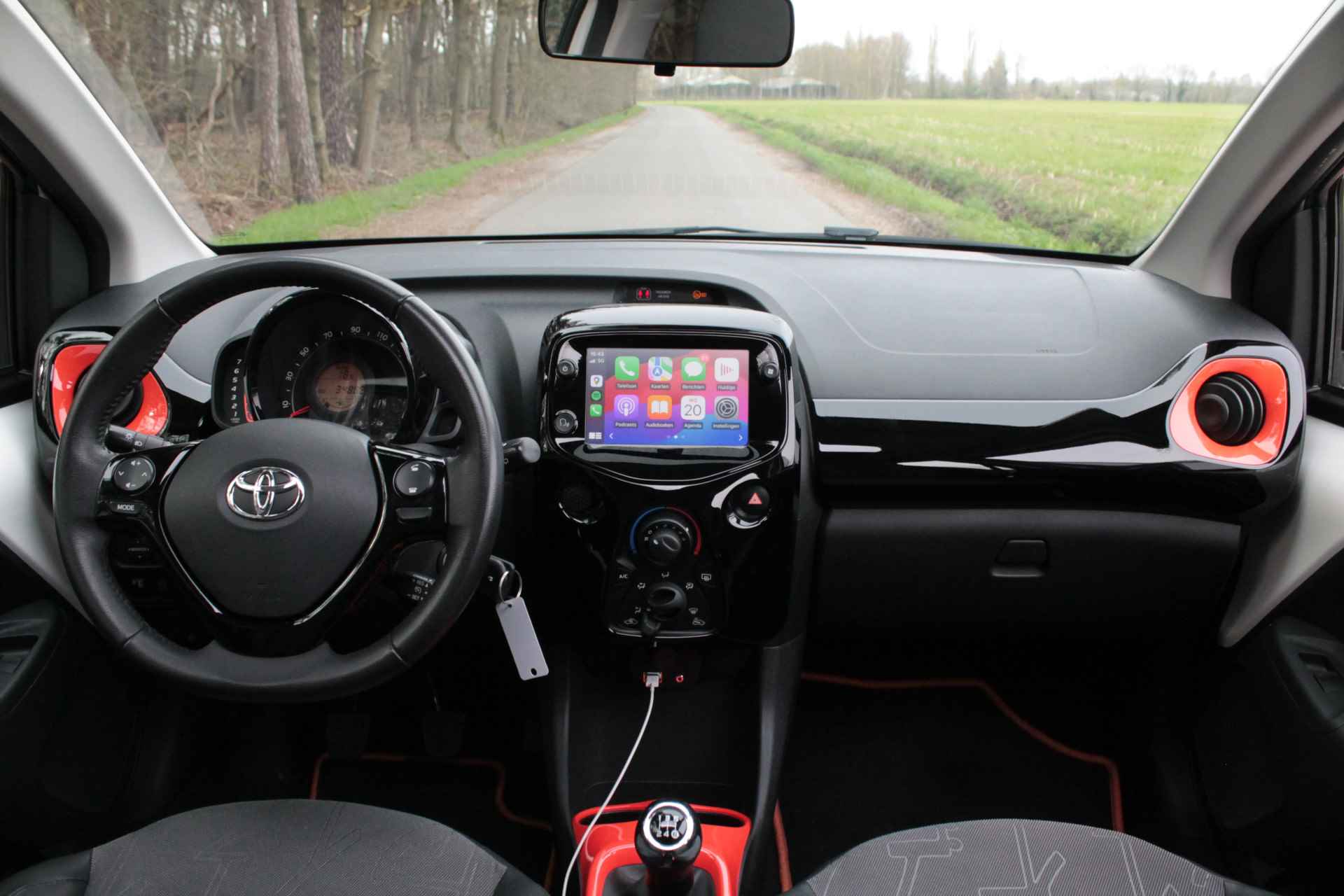 Toyota Aygo 1.0 VVT-i x-otic Cabrio | Camera | CarPlay - 21/24
