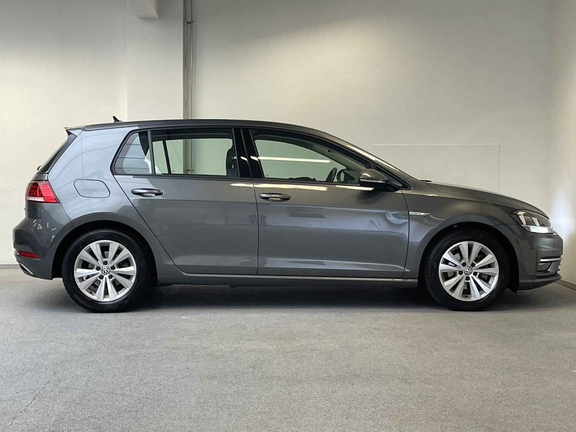 Volkswagen Golf 1.5 TSI Comfortline | 1-EIG. | ORG.NL | DEALERONDERHOUDEN | - 9/35