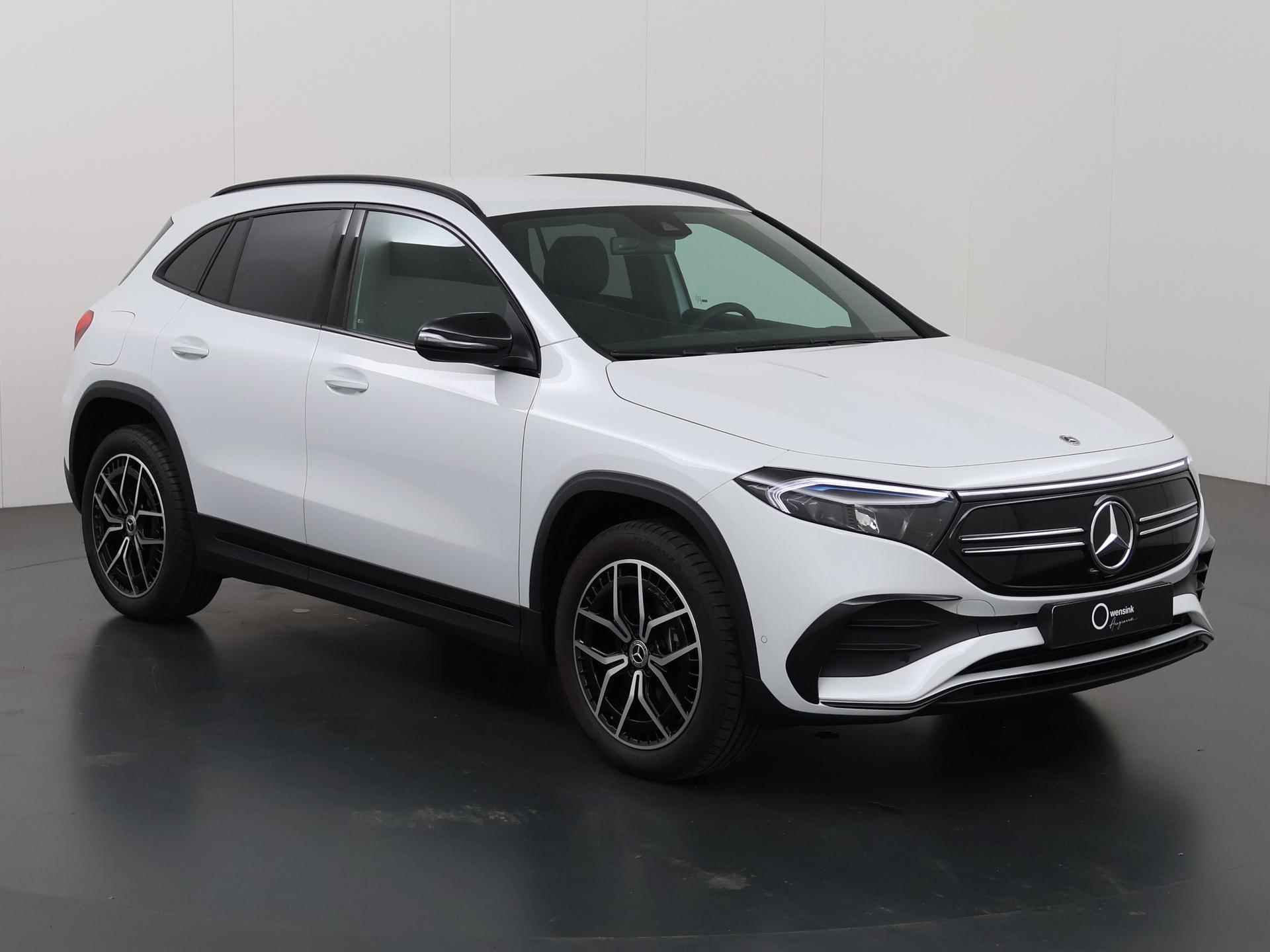 Mercedes-Benz EQA 250+ Business Edition 71 kWh | Nieuwprijs € 64.954 | AMG Line | Nightpakket | Trekhaak | Stoelverwarming | 19-Inch AMG | Apple Car Play - 24/48