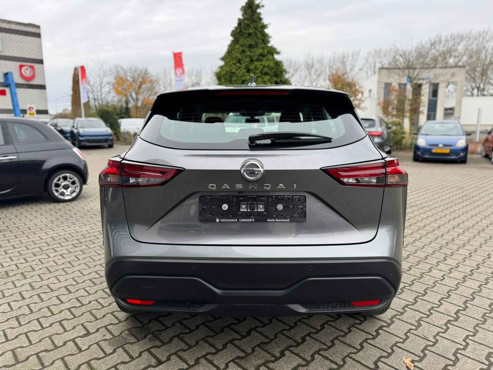 Nissan Qashqai 1.3 MHEV Acenta - 9/27